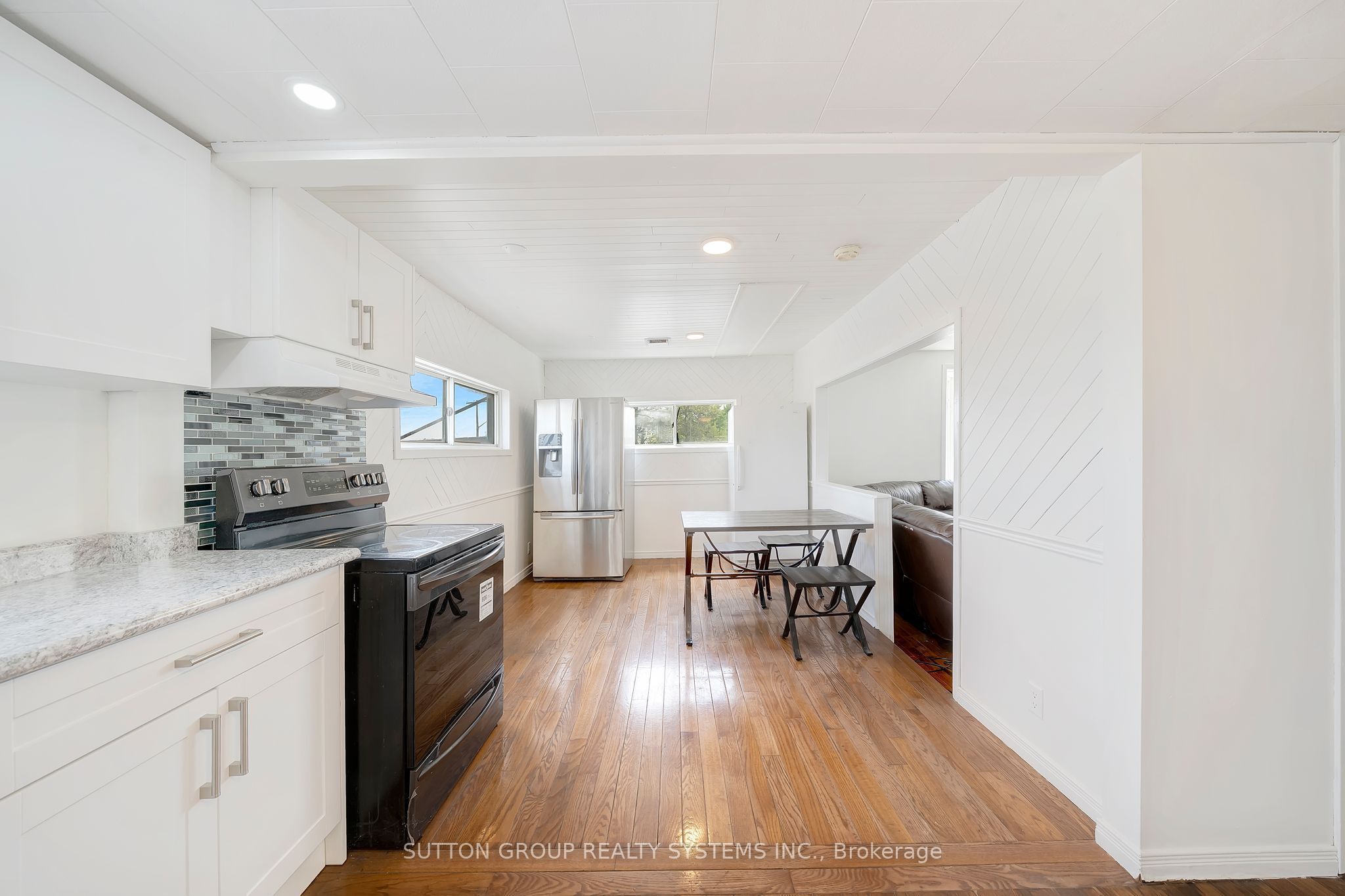58 Southworth St Property Photo 21