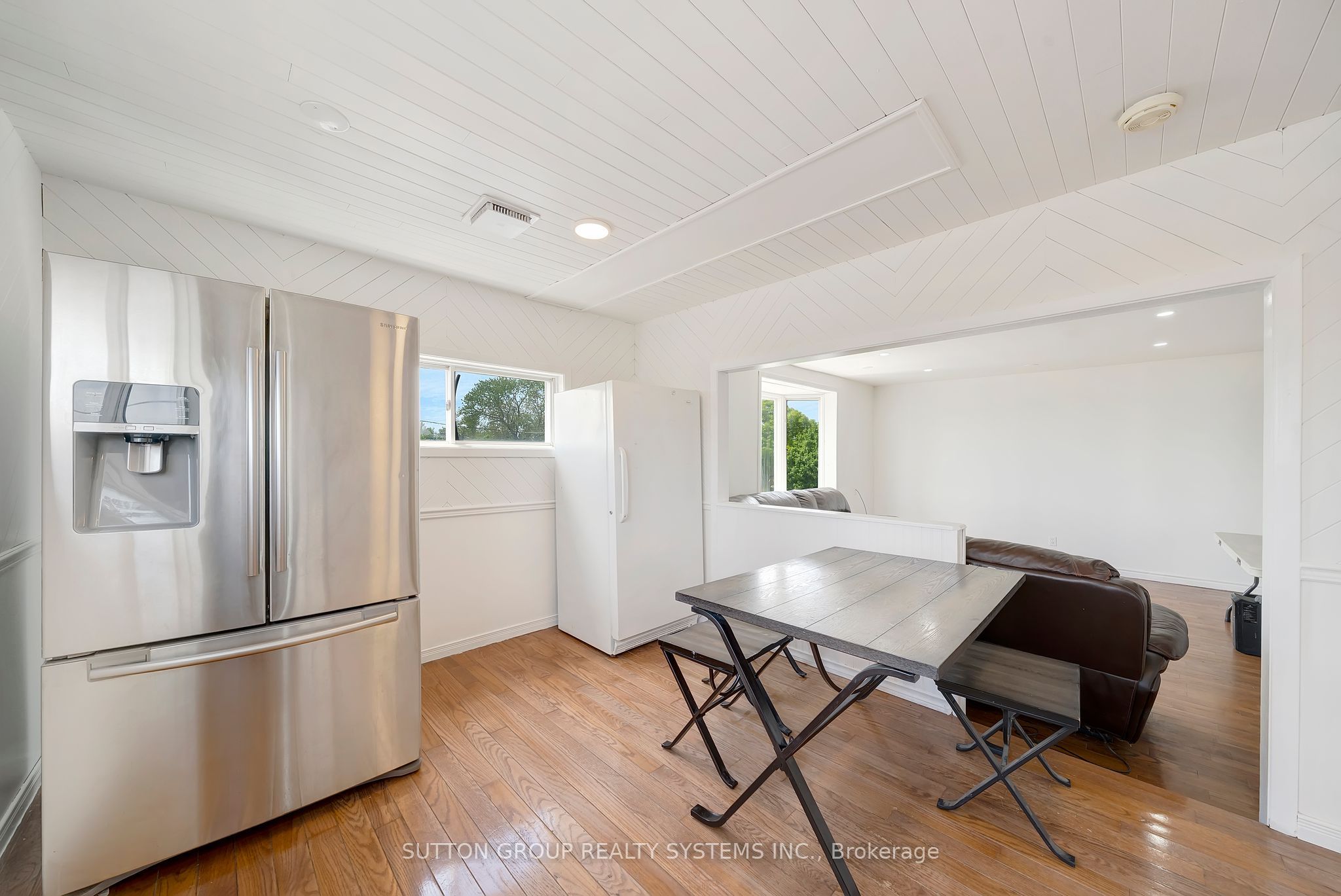 58 Southworth St Property Photo 24