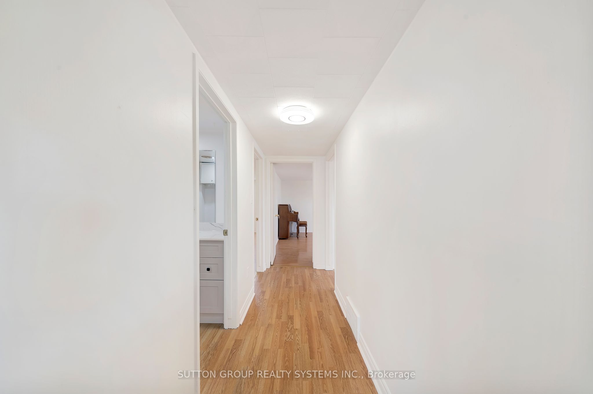 58 Southworth St Property Photo 26