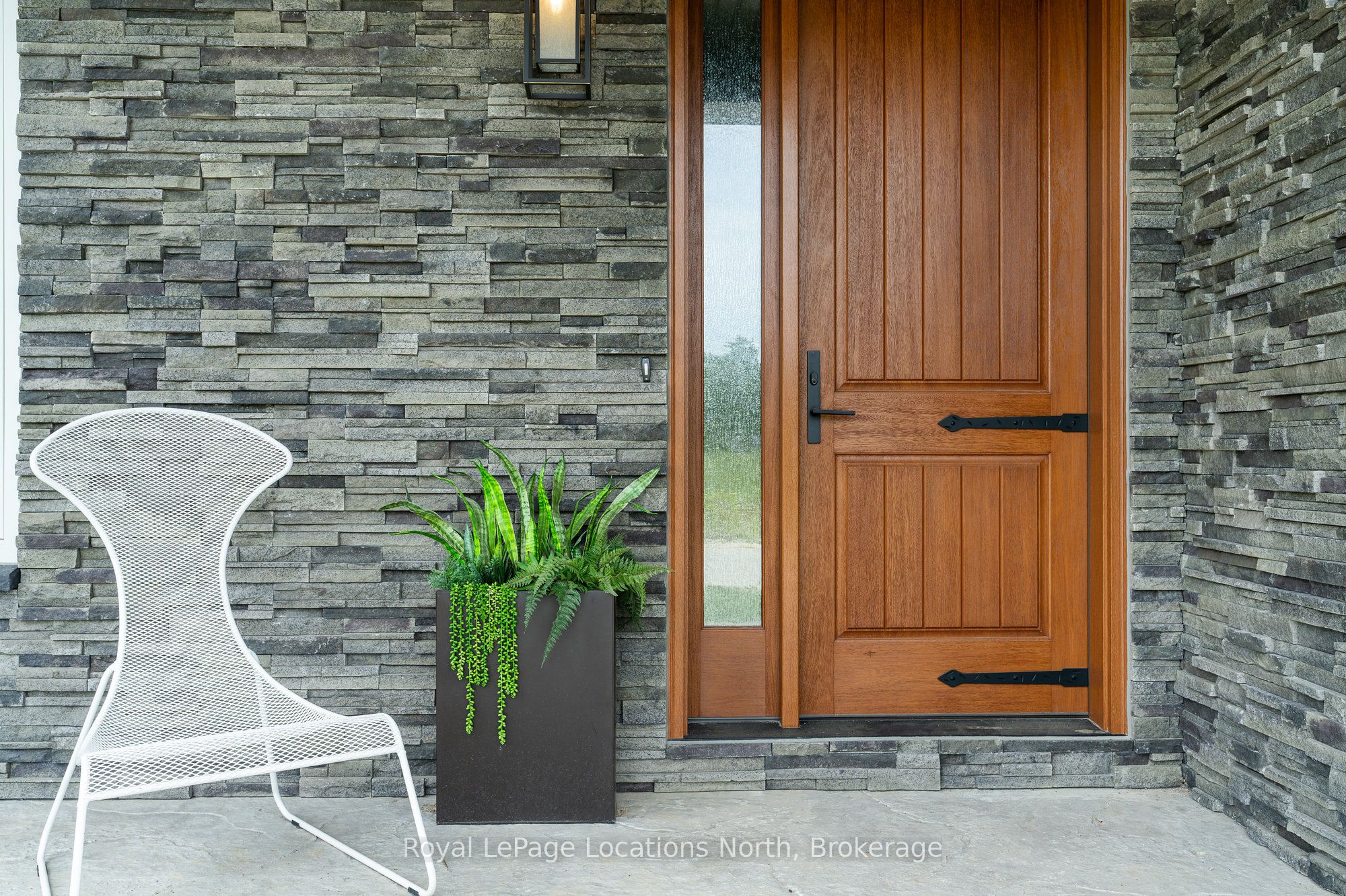 30 Hilton Lane Property Photo 6