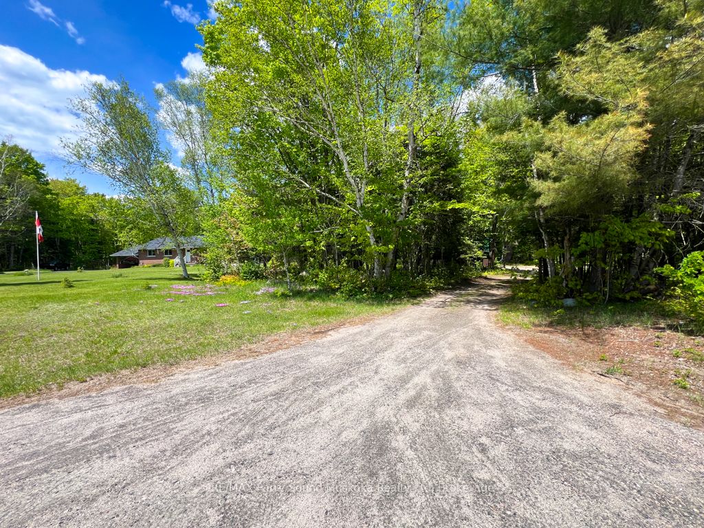 4838 124 Highway Property Photo 11