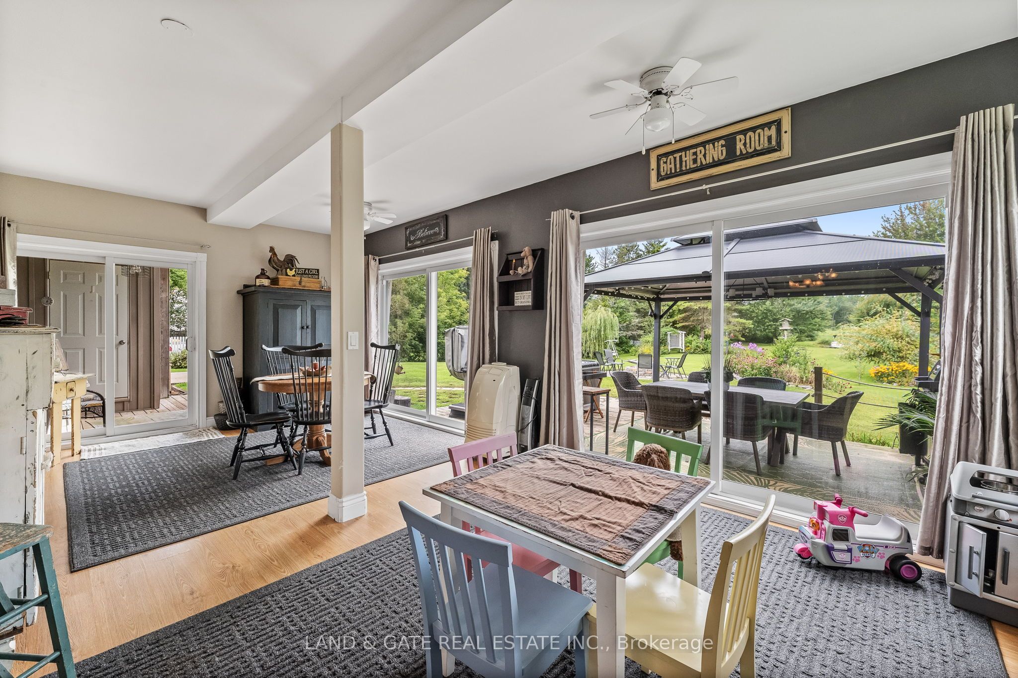 184 Harbard Road W Property Photo 25
