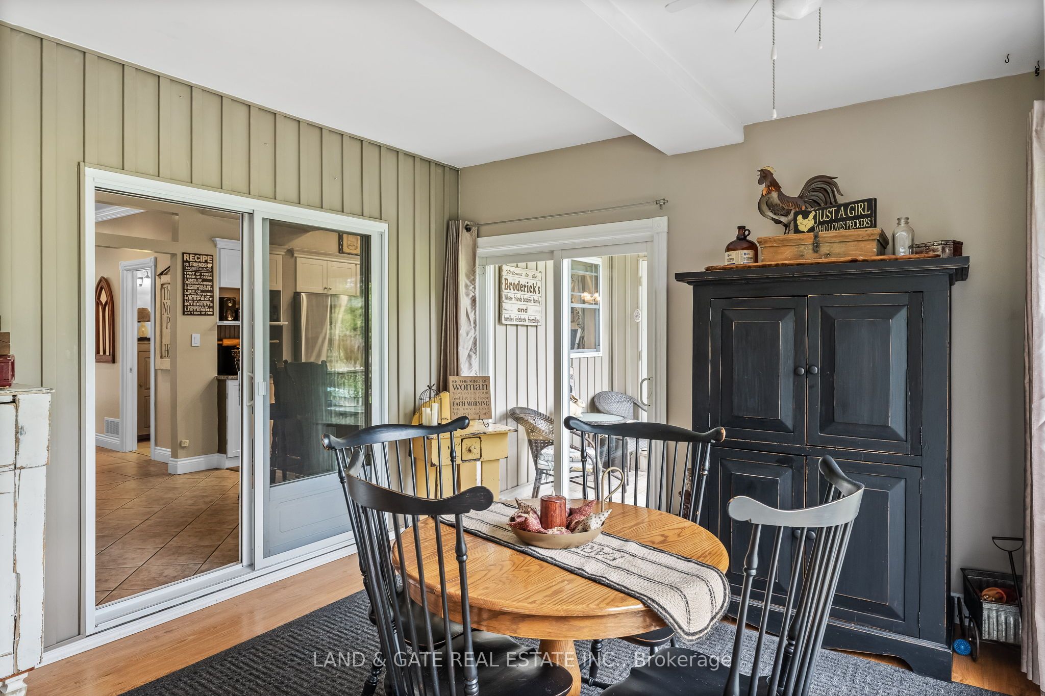 184 Harbard Road W Property Photo 28