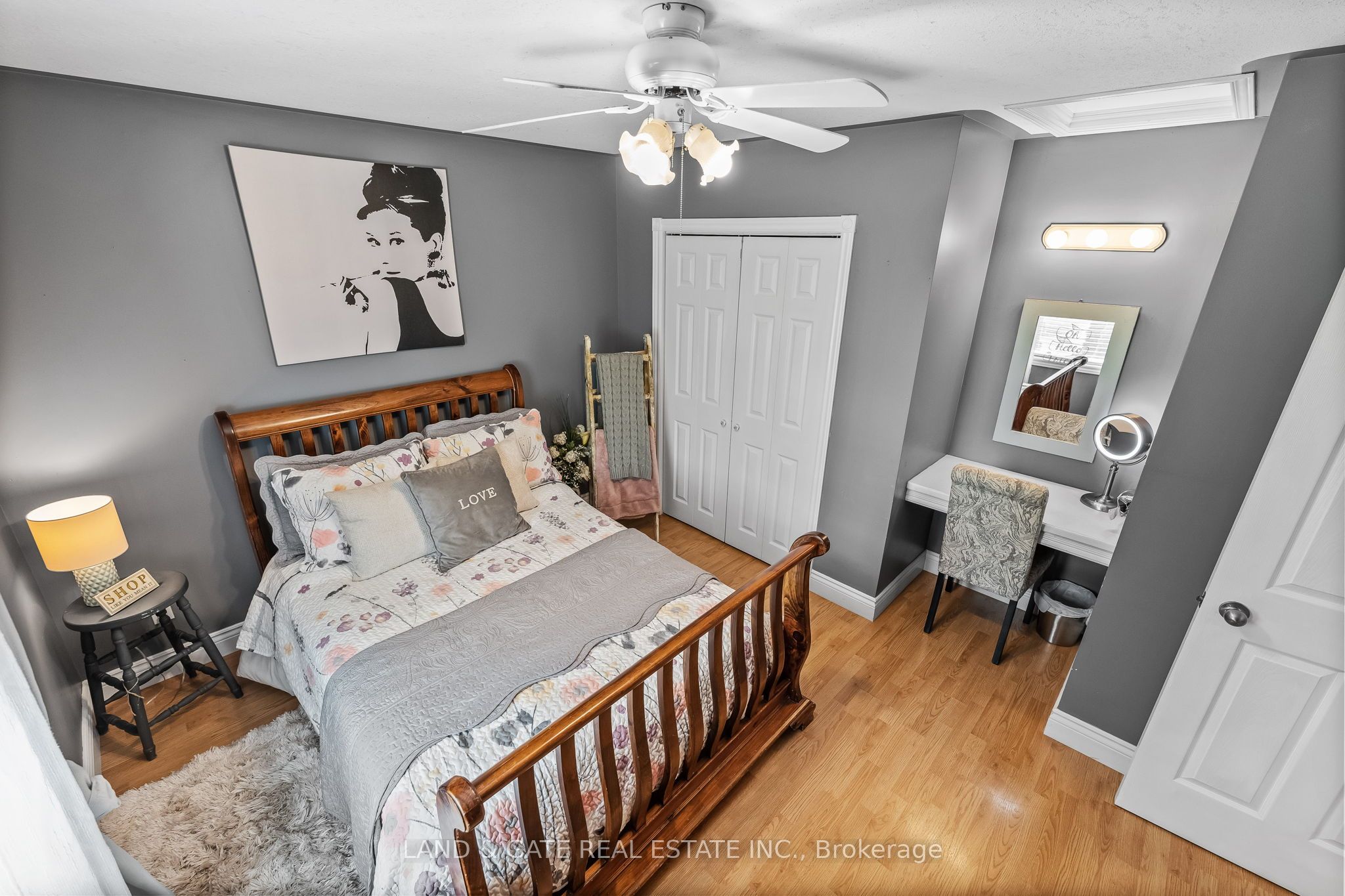 184 Harbard Road W Property Photo 41
