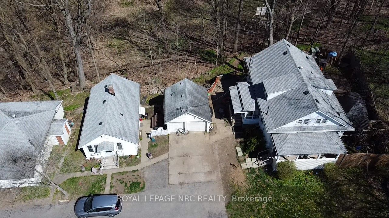201 Canboro Rd Property Photo 4