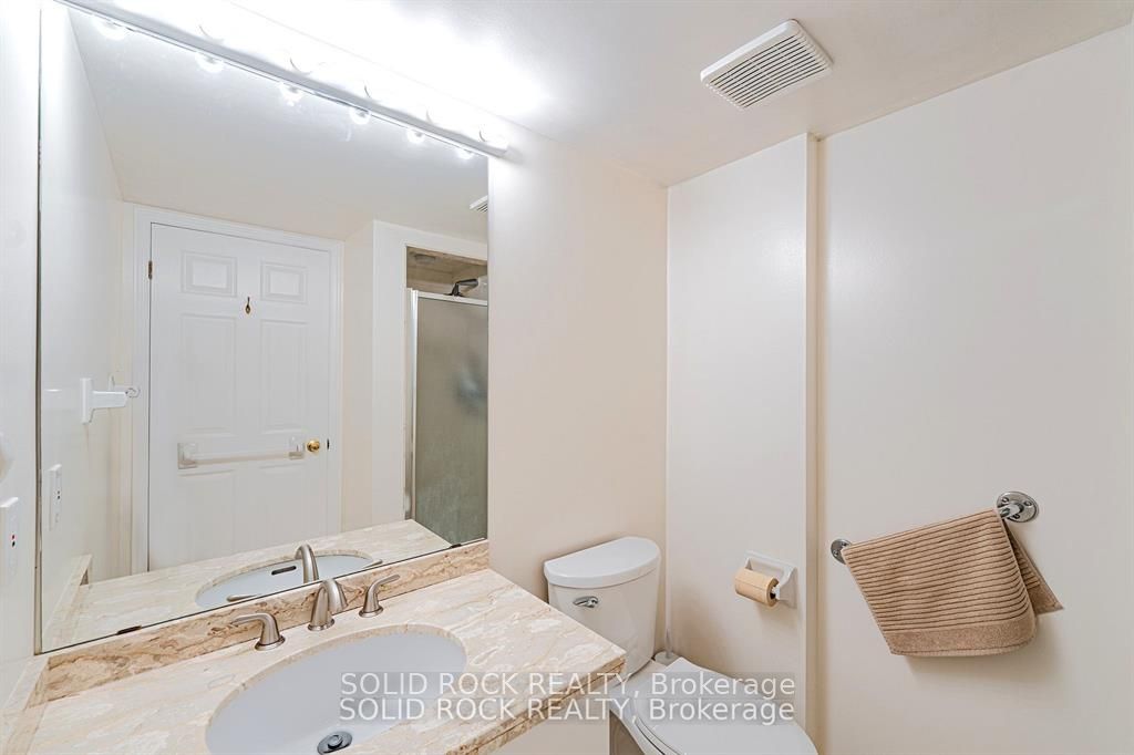 #106 - 11 Durham Private Property Photo 18