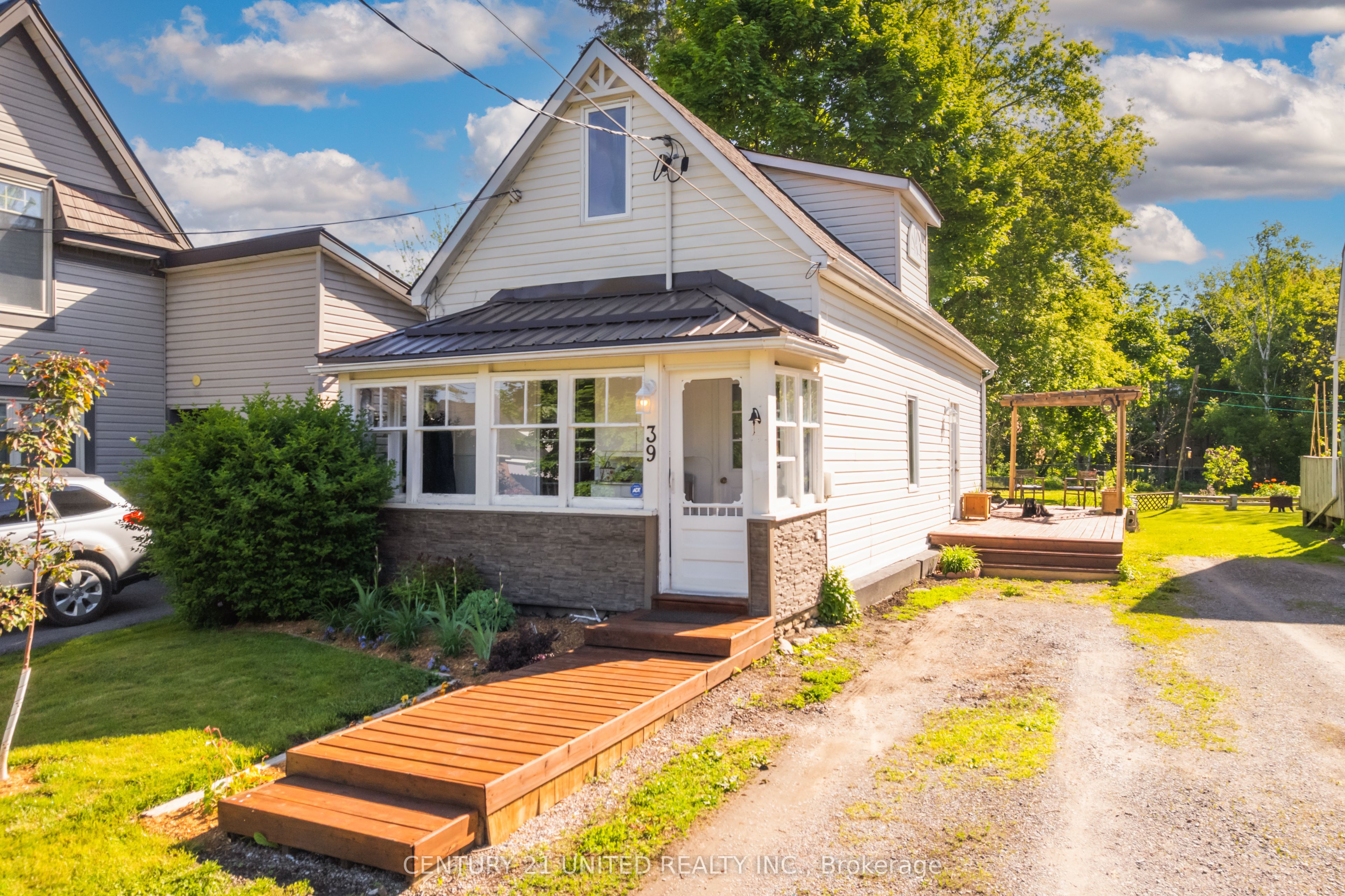 39 Raglan Street Property Photo 3