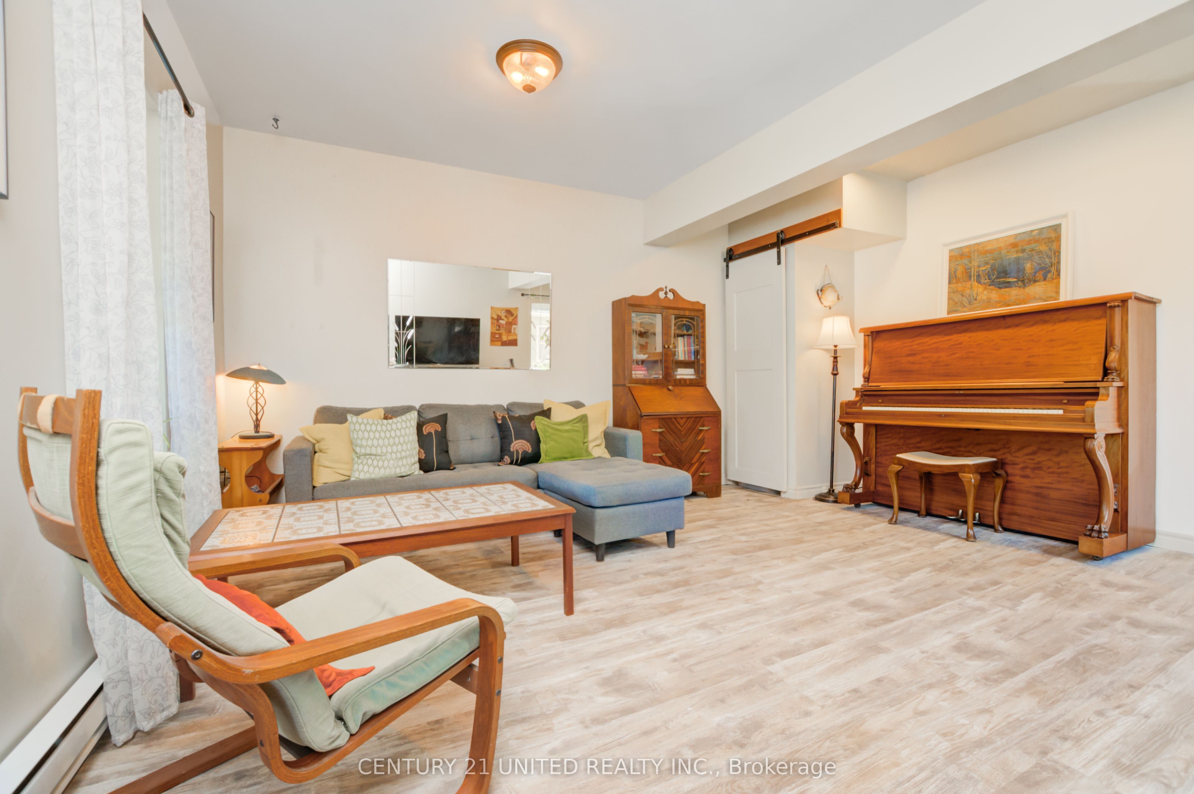 39 Raglan Street Property Photo 6