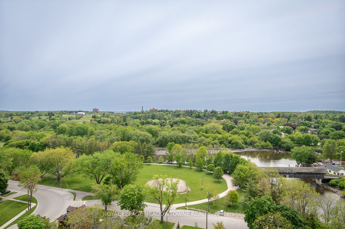 #1301 - 71 Wyndham Street Property Photo 35