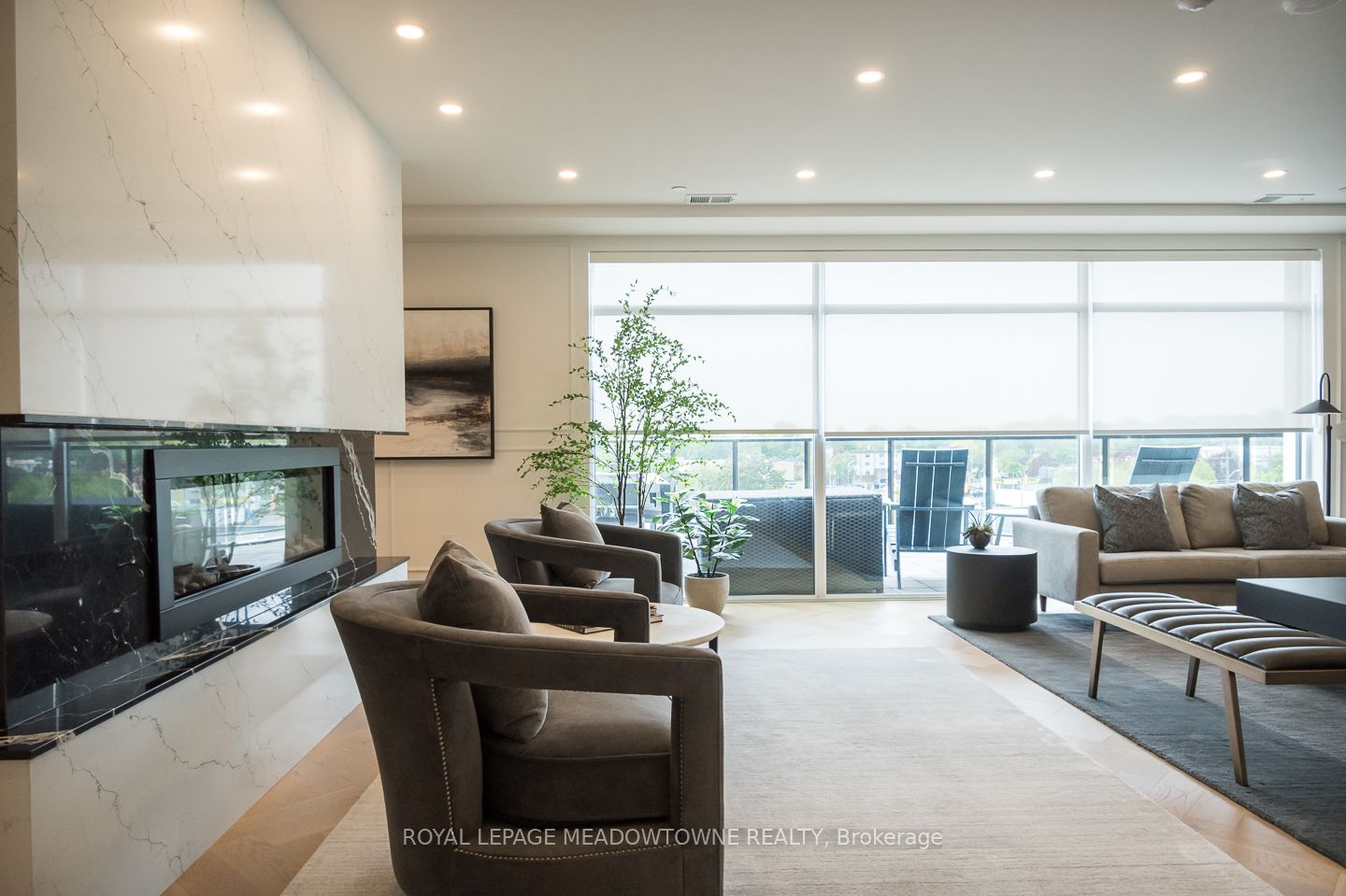 #1301 - 71 Wyndham Street Property Photo 40