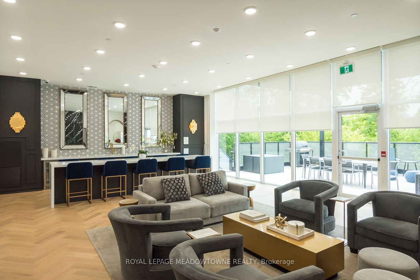 #1301 - 71 Wyndham Street Property Photo 50
