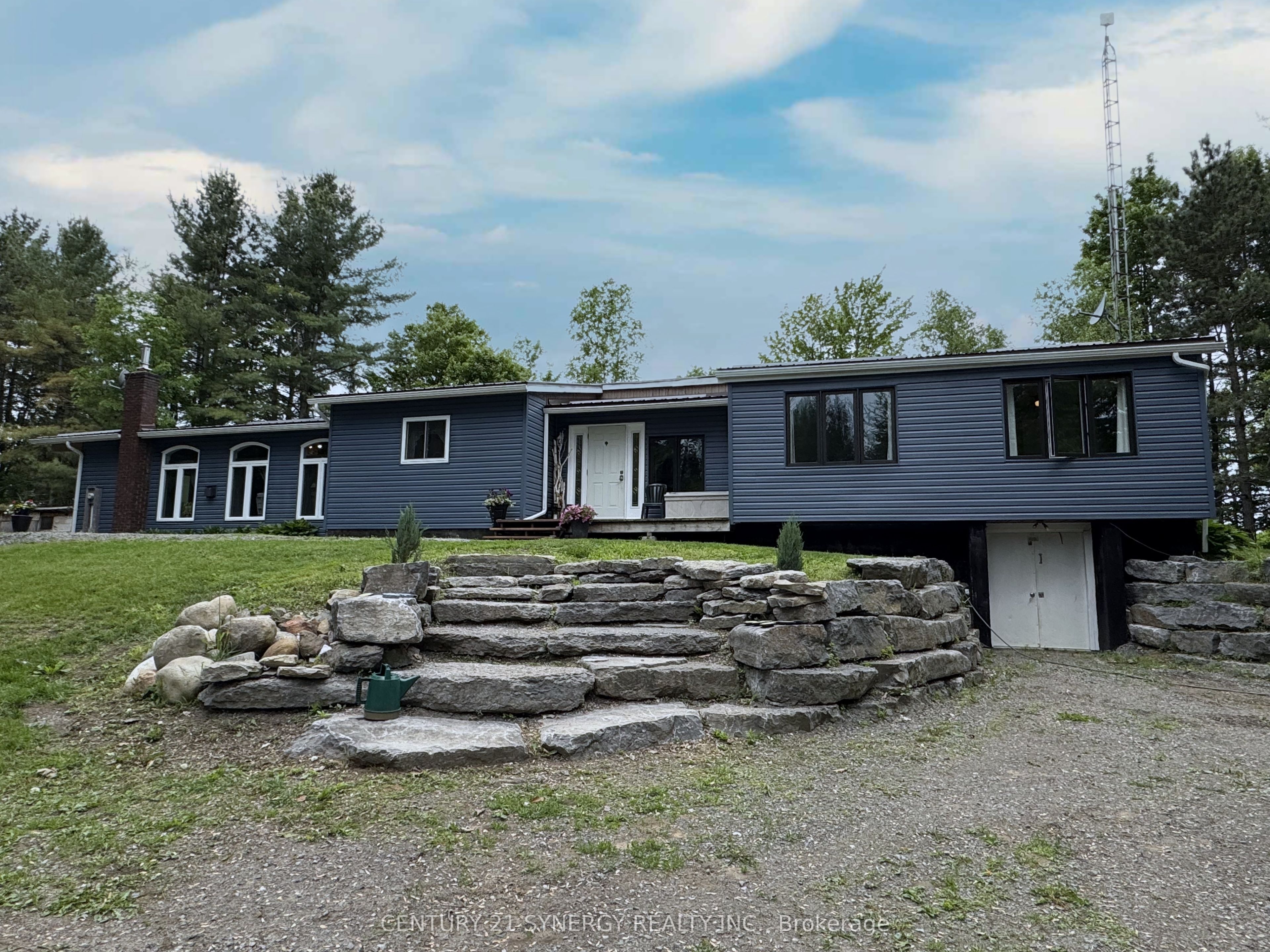9093 County Rd 22 Property Photo 1
