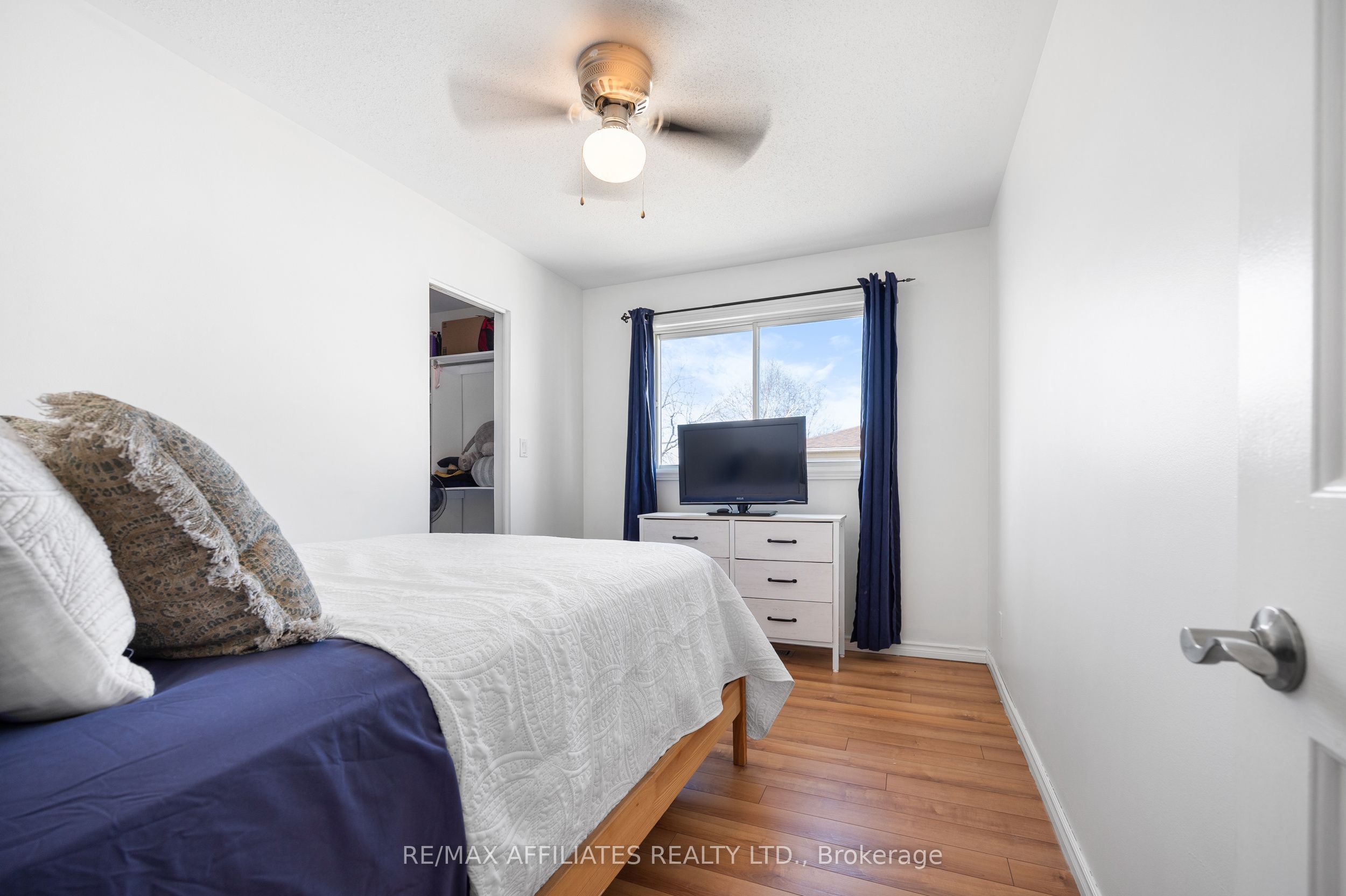 246 Allan Street Property Photo 12