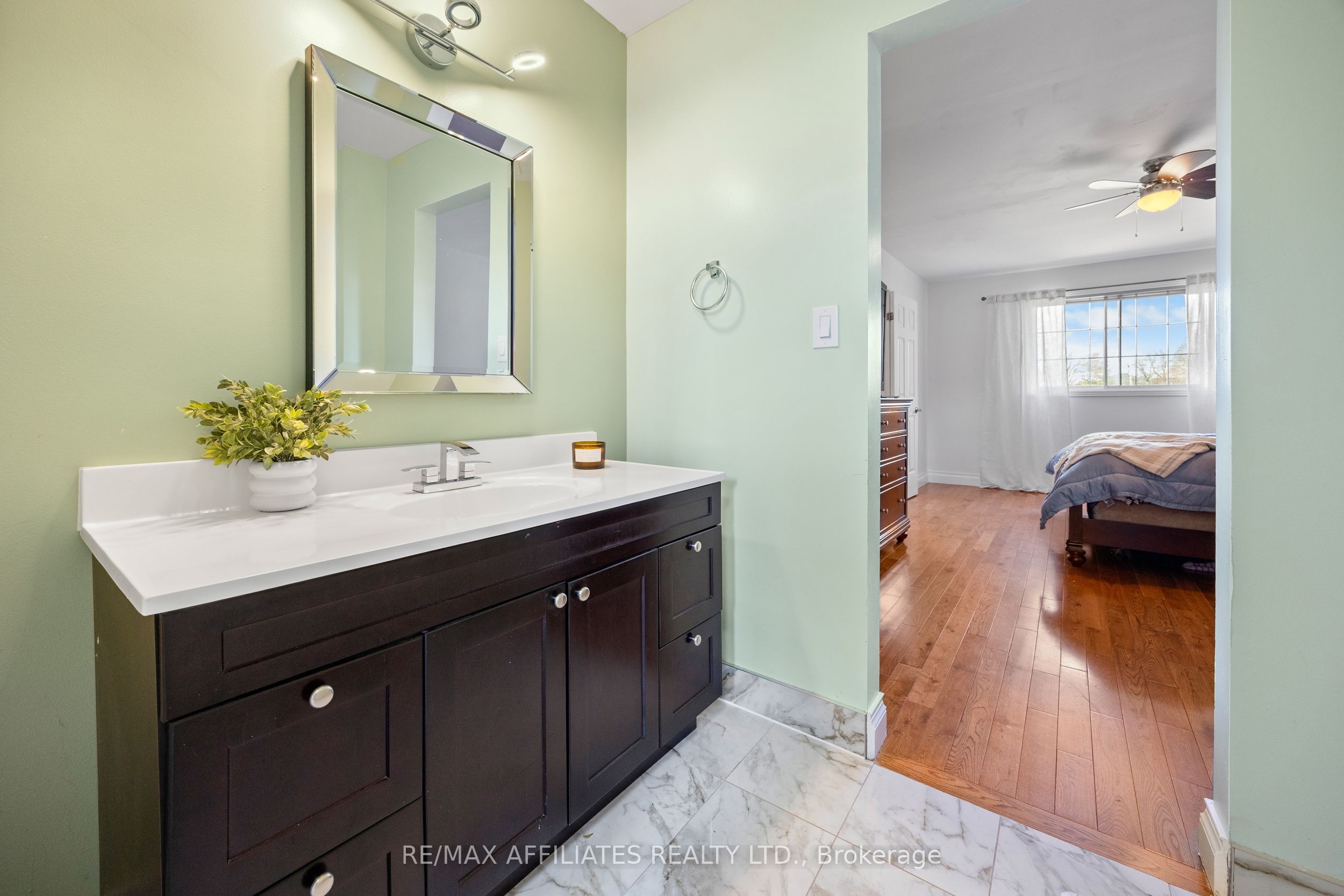 246 Allan Street Property Photo 19