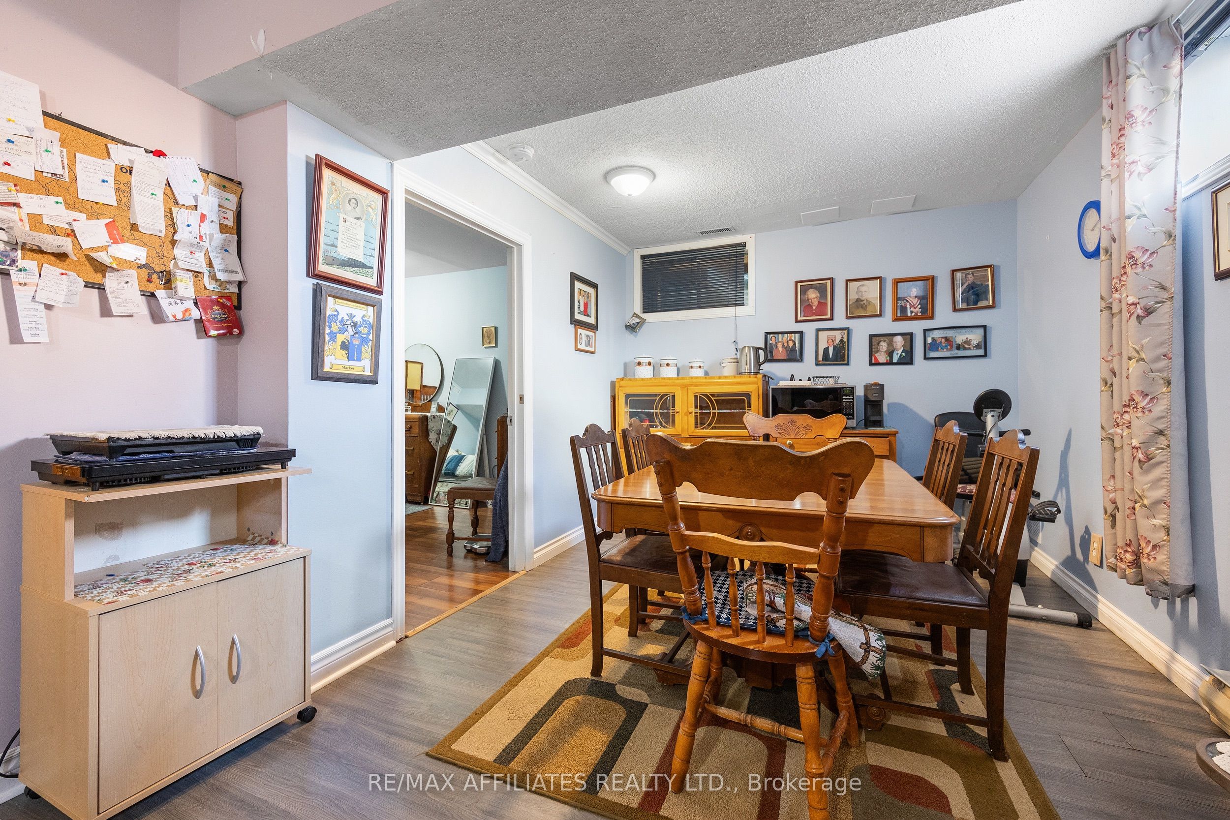 246 Allan Street Property Photo 35