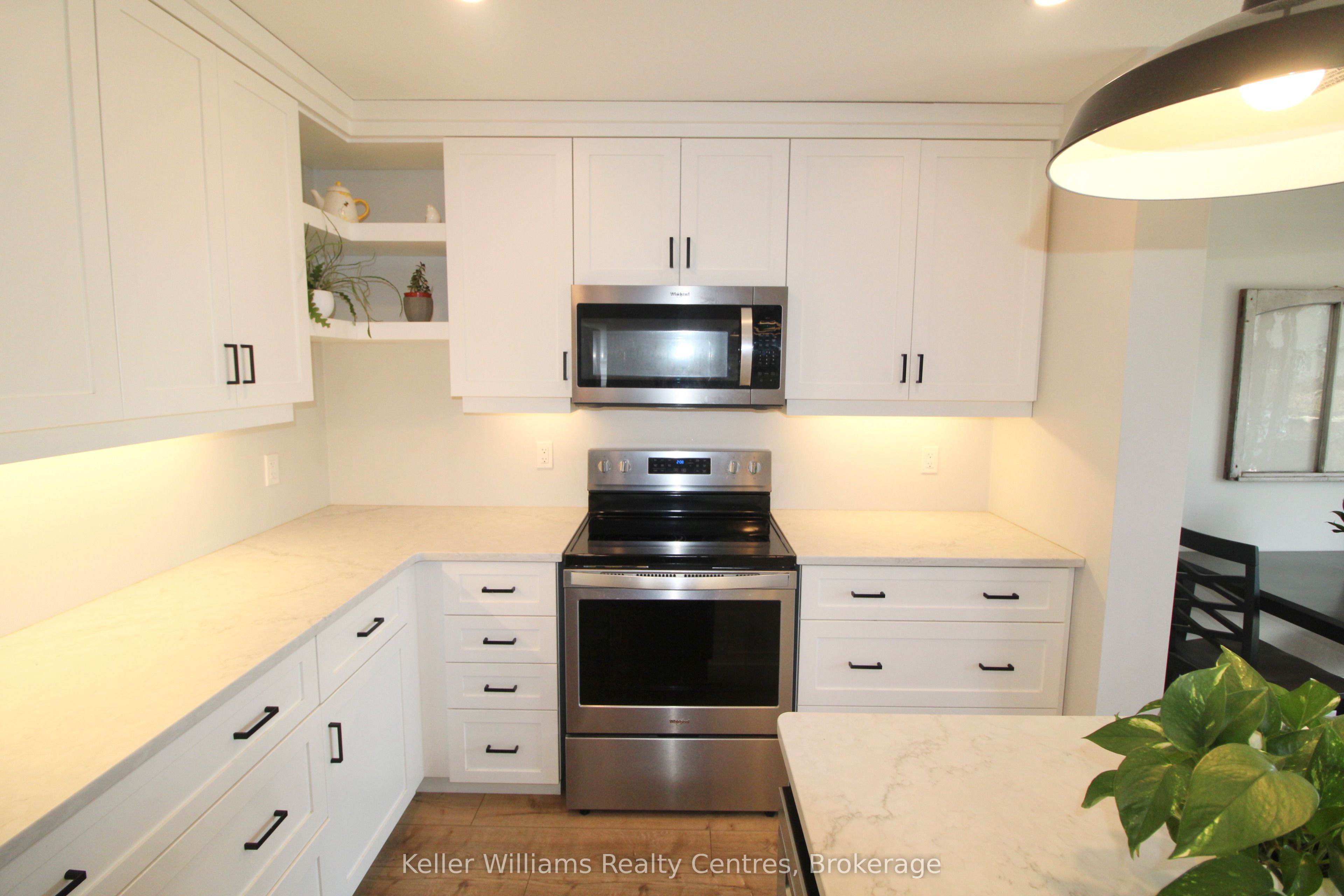 245 Eccles Avenue Property Photo 10