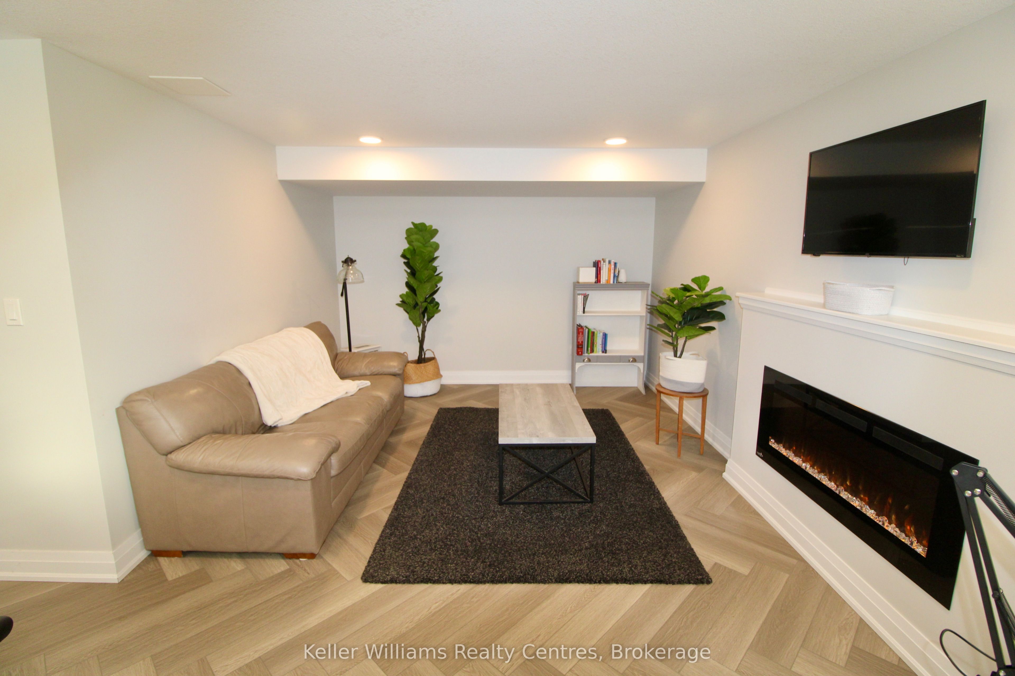 245 Eccles Avenue Property Photo 41