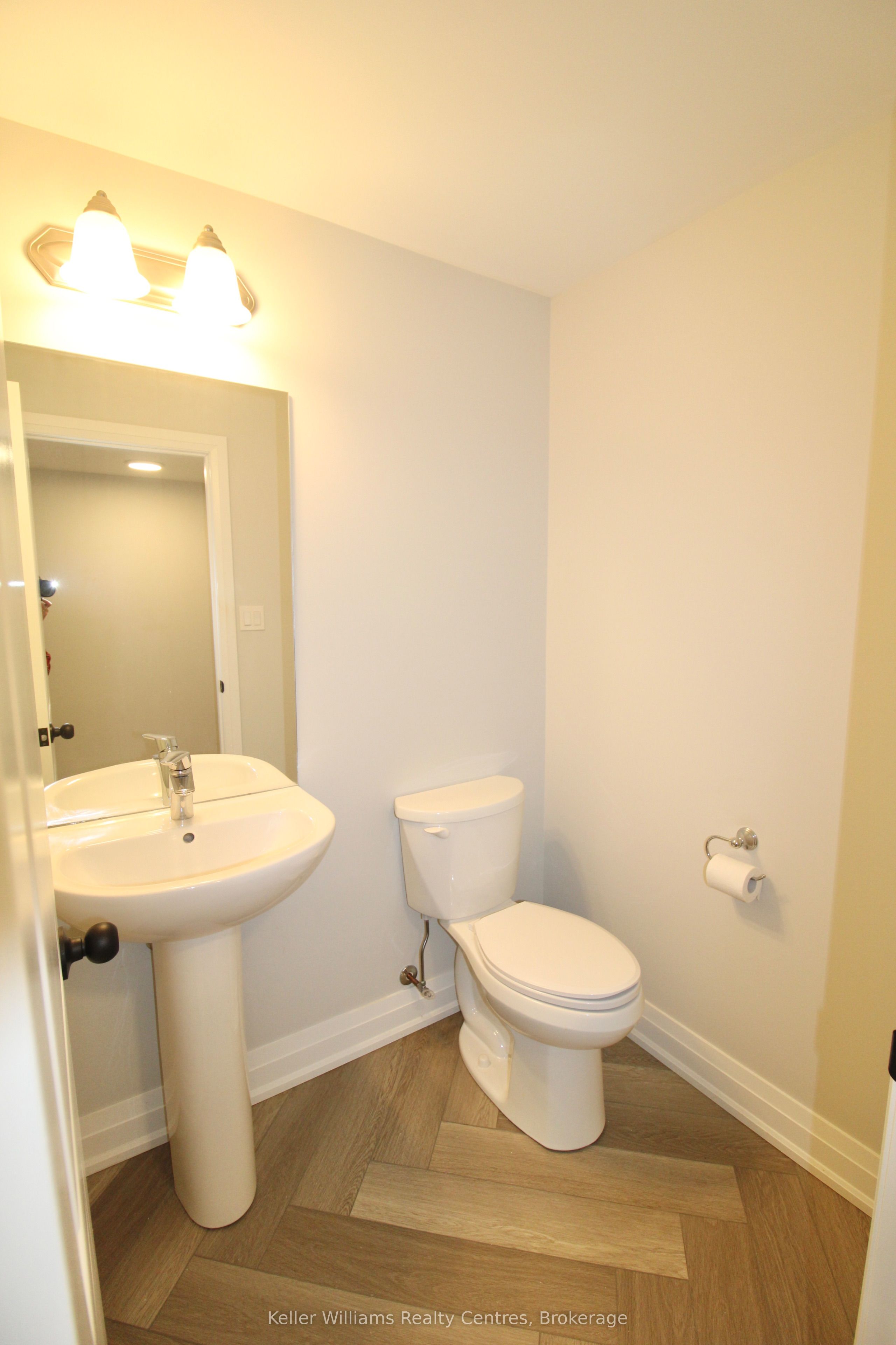 245 Eccles Avenue Property Photo 43