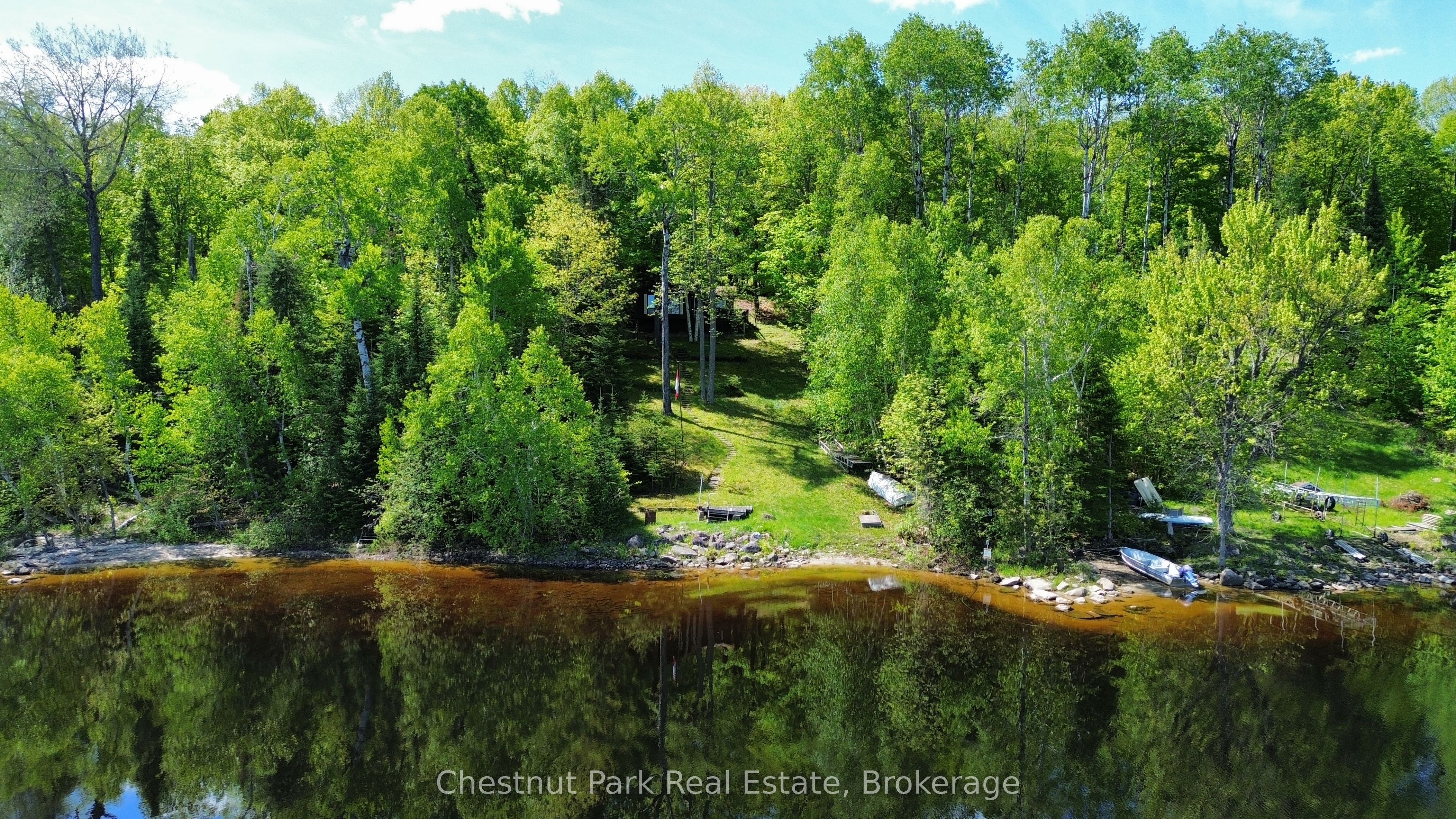 855 Limberlost Point Road Property Photo 1