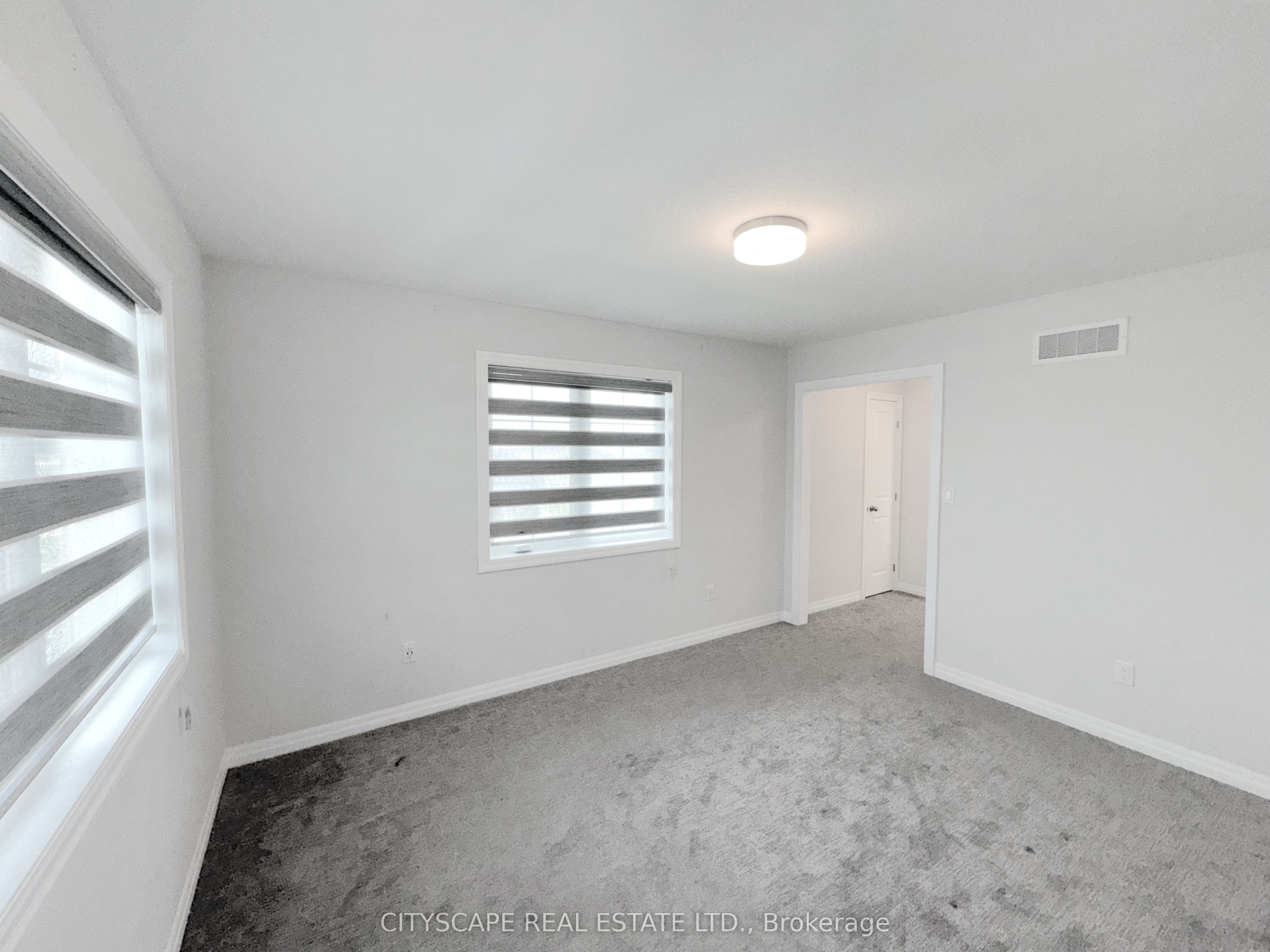 118 Benjamin Parkway Property Photo 24