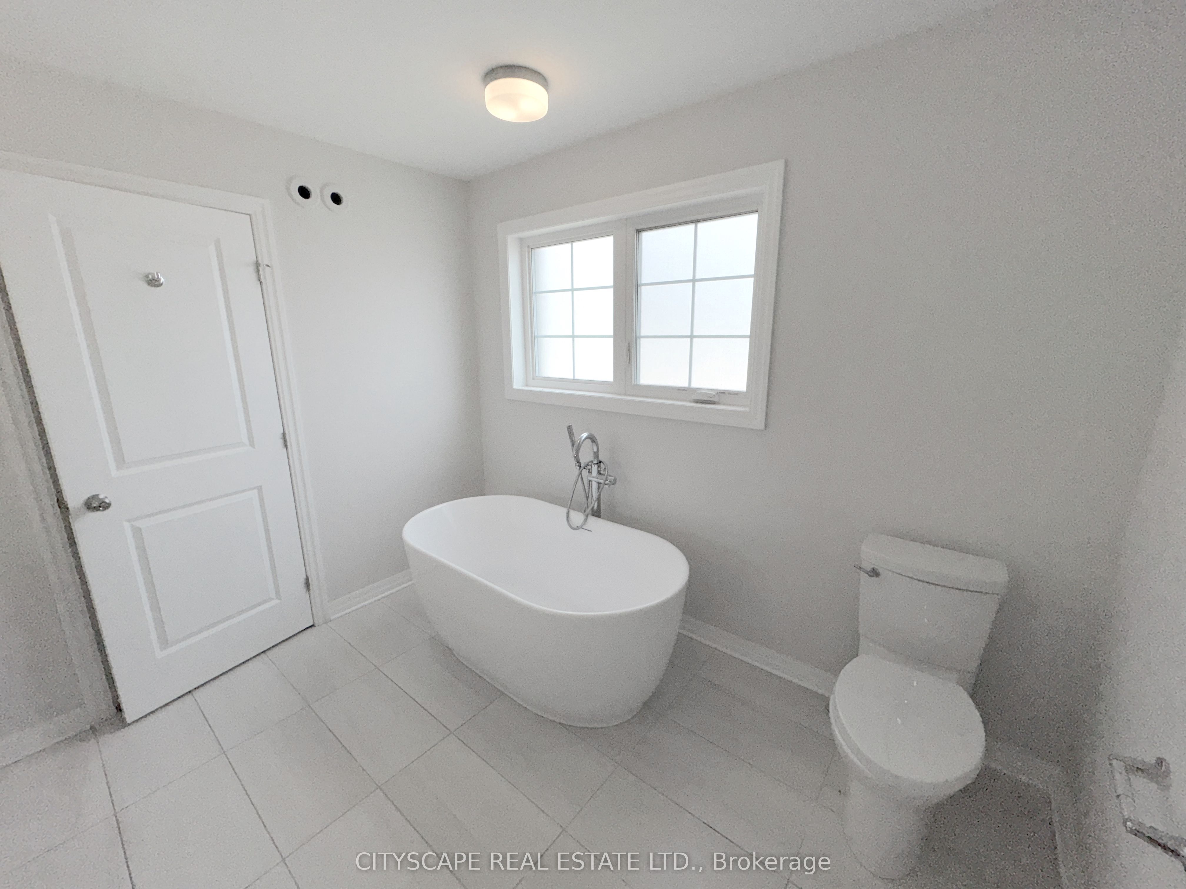 118 Benjamin Parkway Property Photo 28