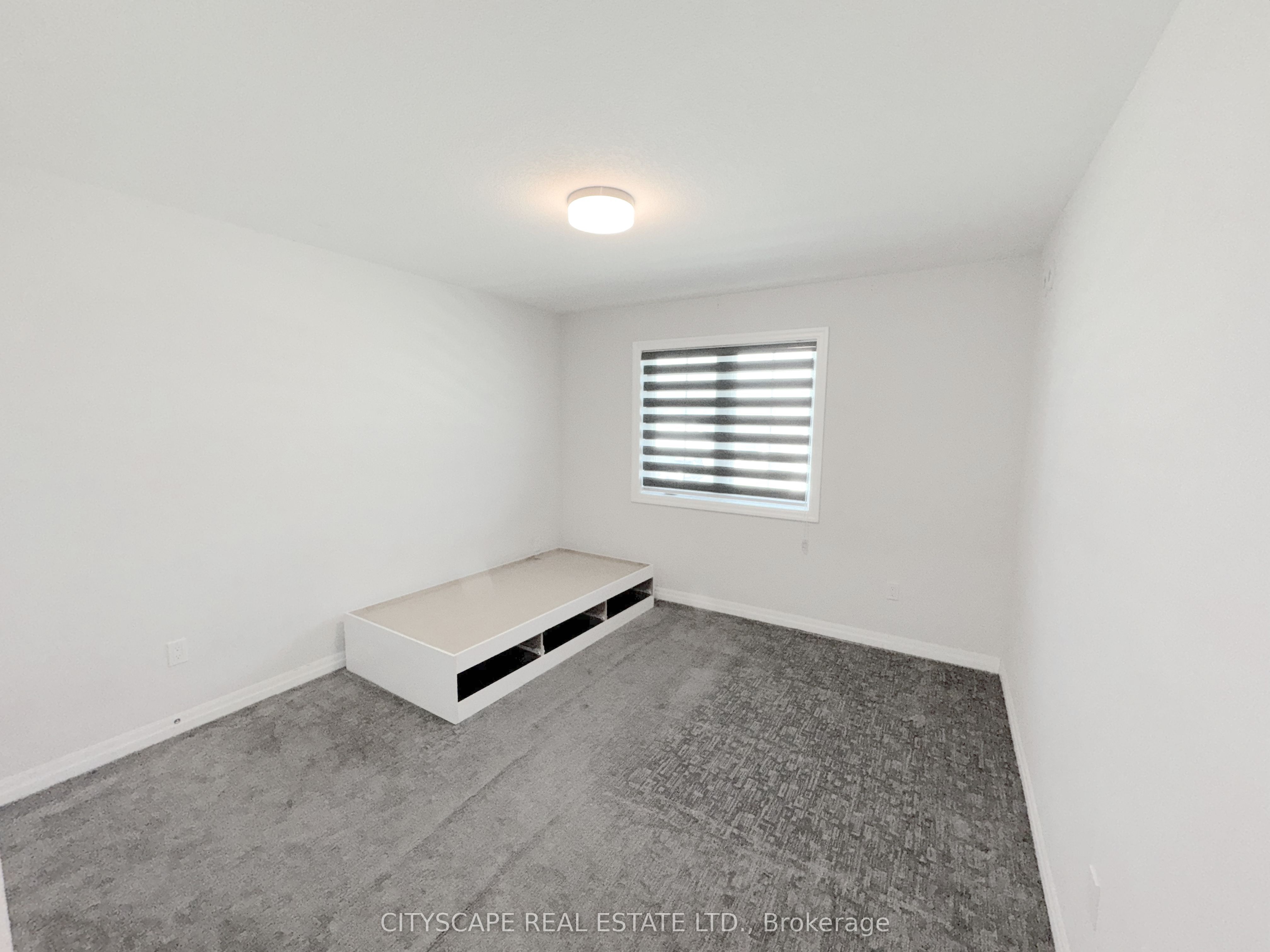 118 Benjamin Parkway Property Photo 38