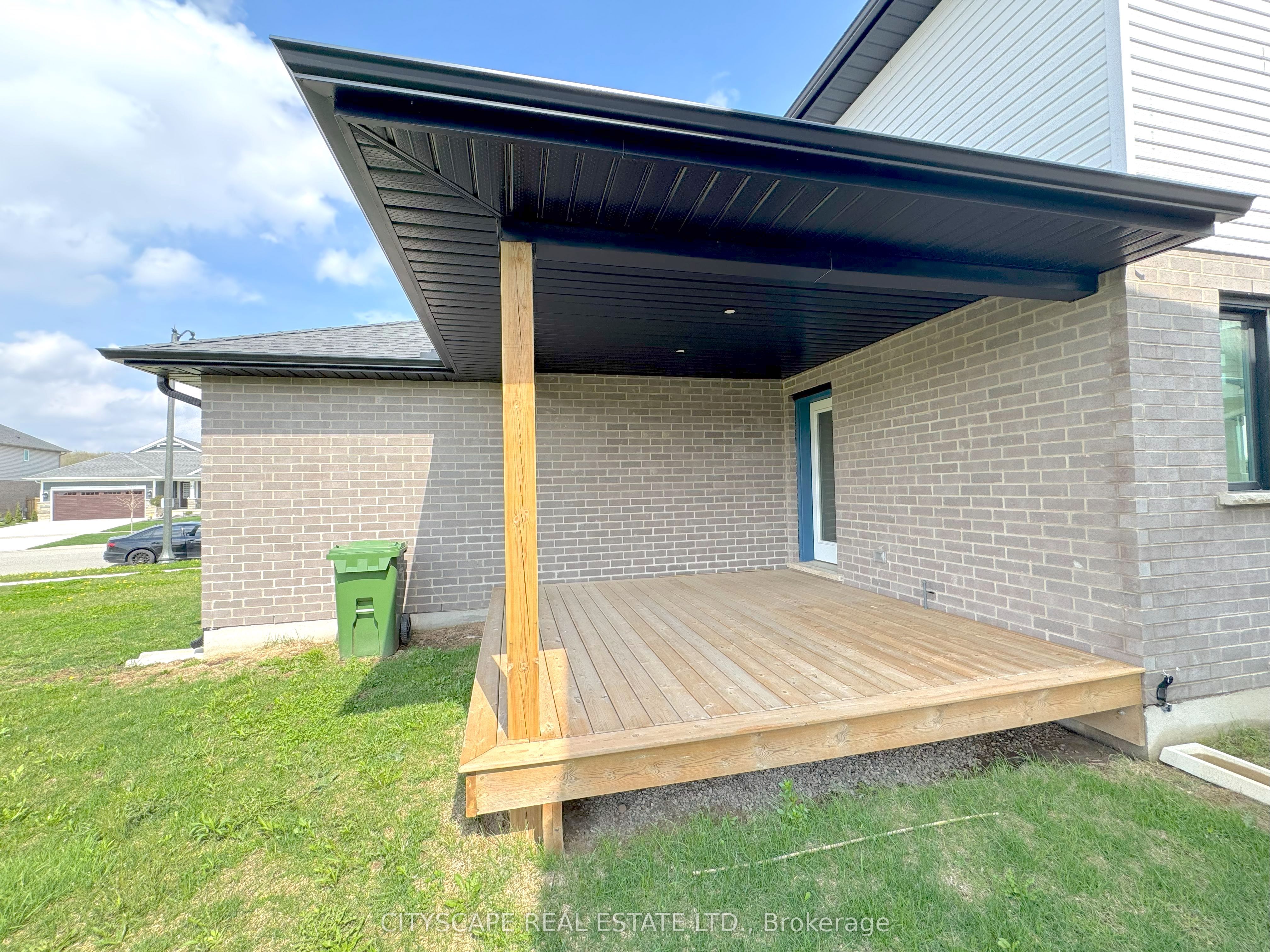 118 Benjamin Parkway Property Photo 50