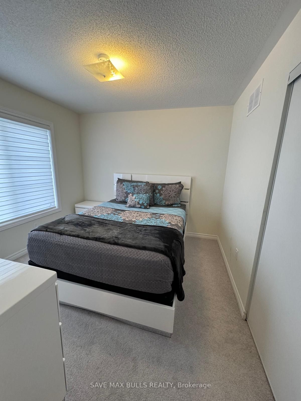 17 Cottonwood Crescent Property Photo 13