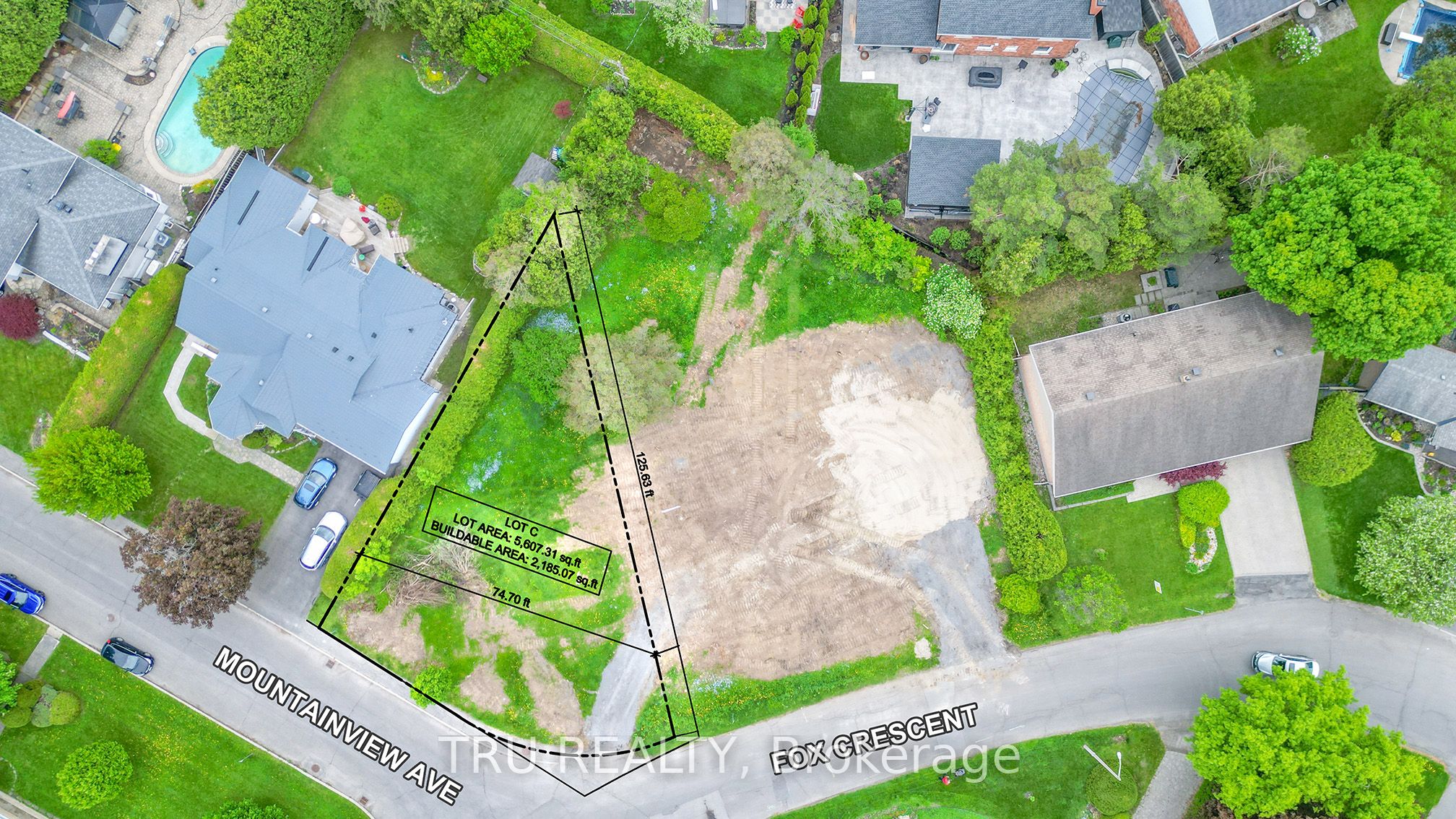 854 Mountainview Avenue Property Photo 1