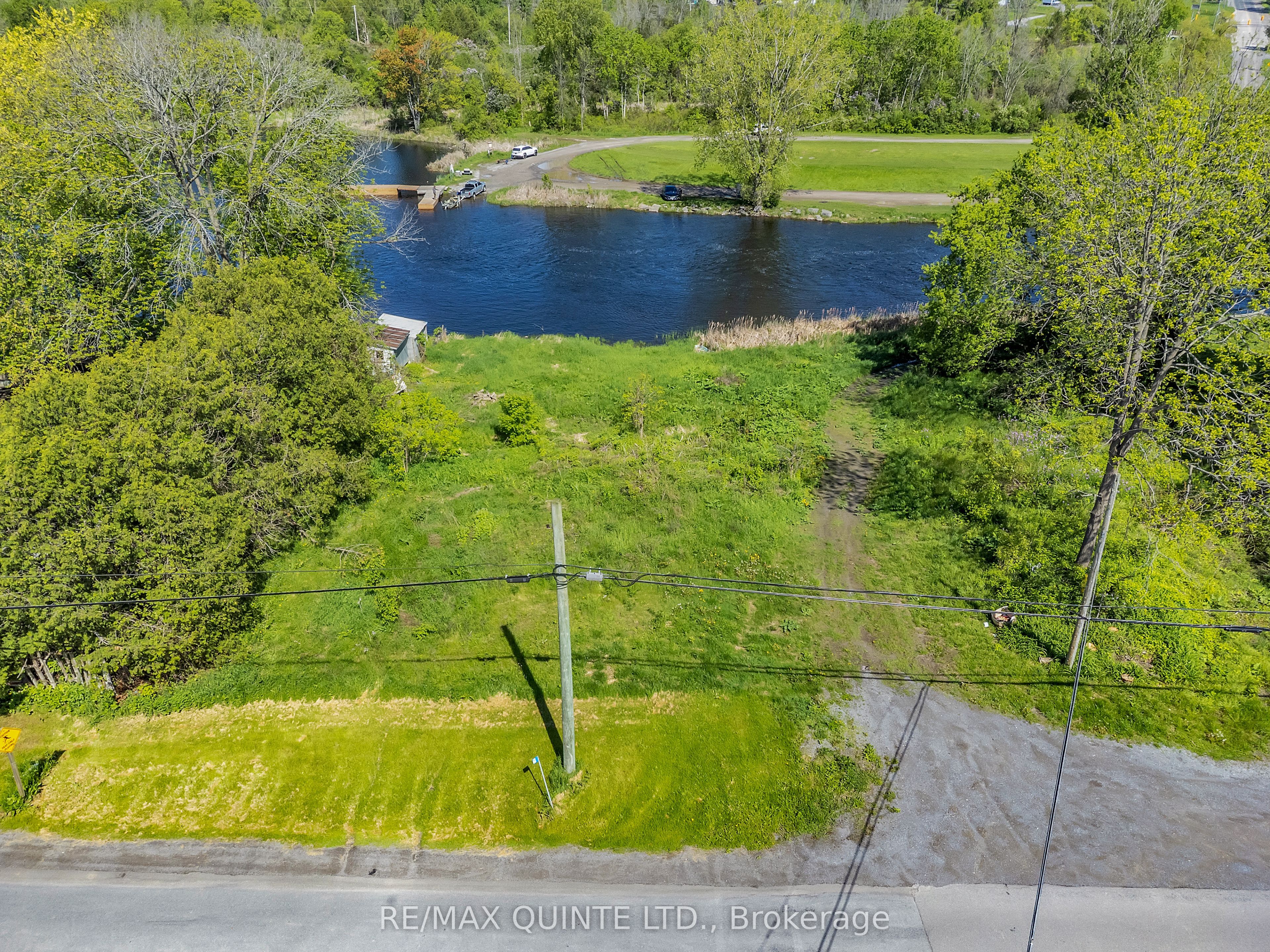 68 Queen St Property Photo 1