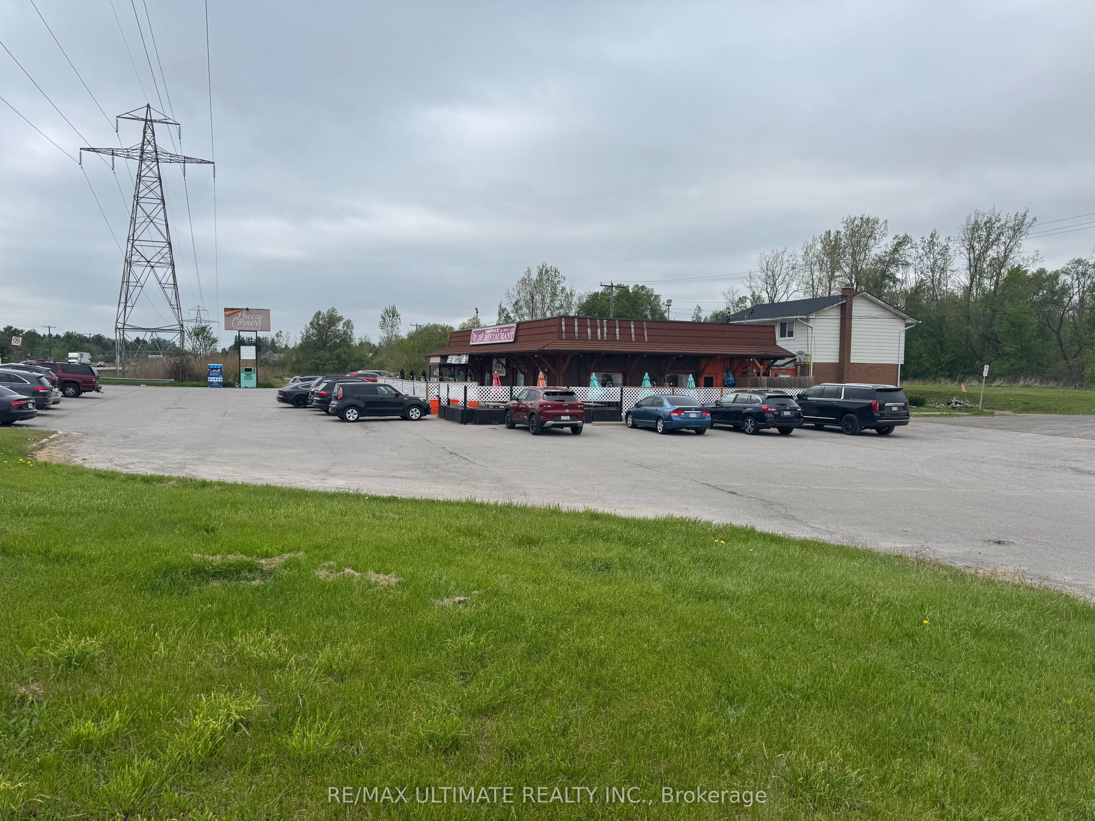 1480 Highway 6 Property Photo 2
