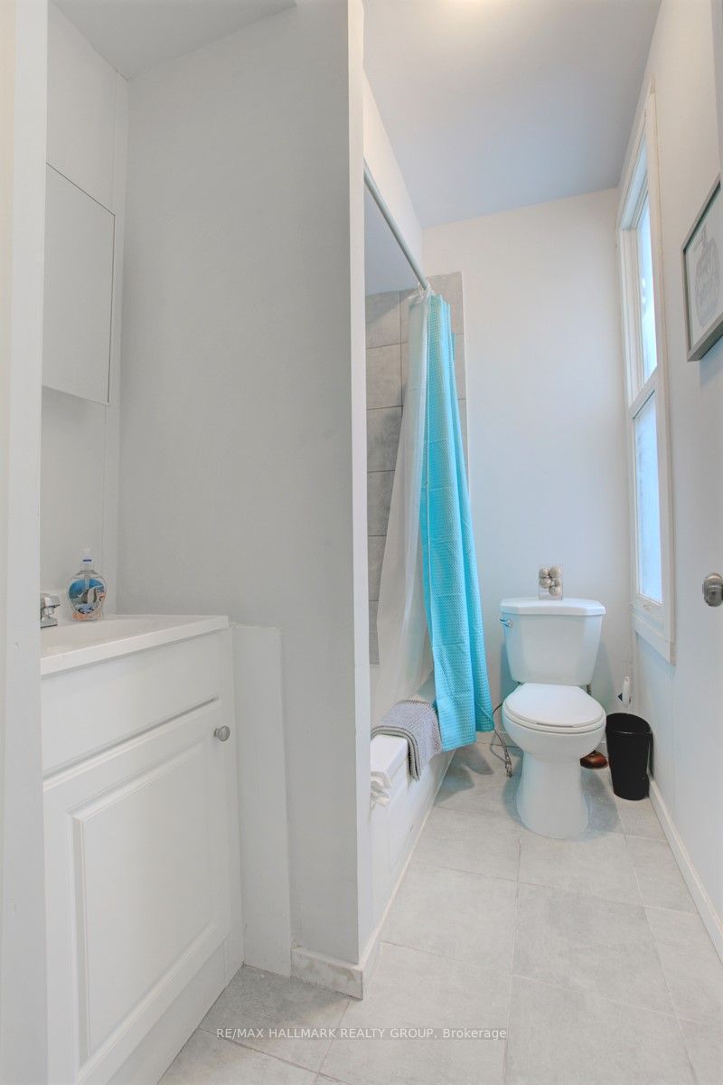 115 Carruthers Avenue Property Photo 11