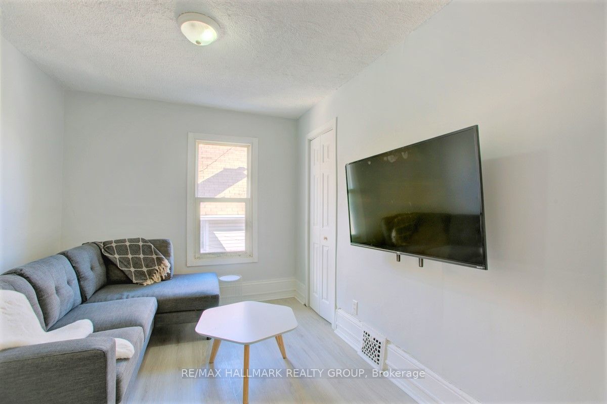 115 Carruthers Avenue Property Photo 20