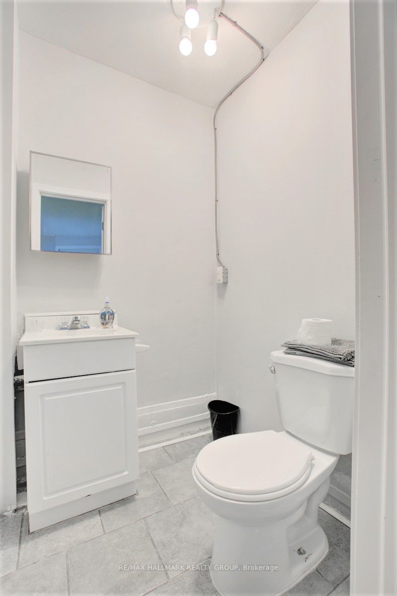 115 Carruthers Avenue Property Photo 42