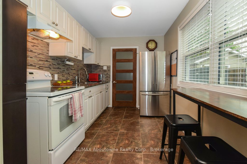 5 Vimy Street Property Photo 6