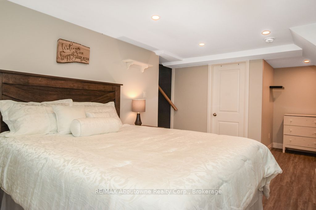 5 Vimy Street Property Photo 12
