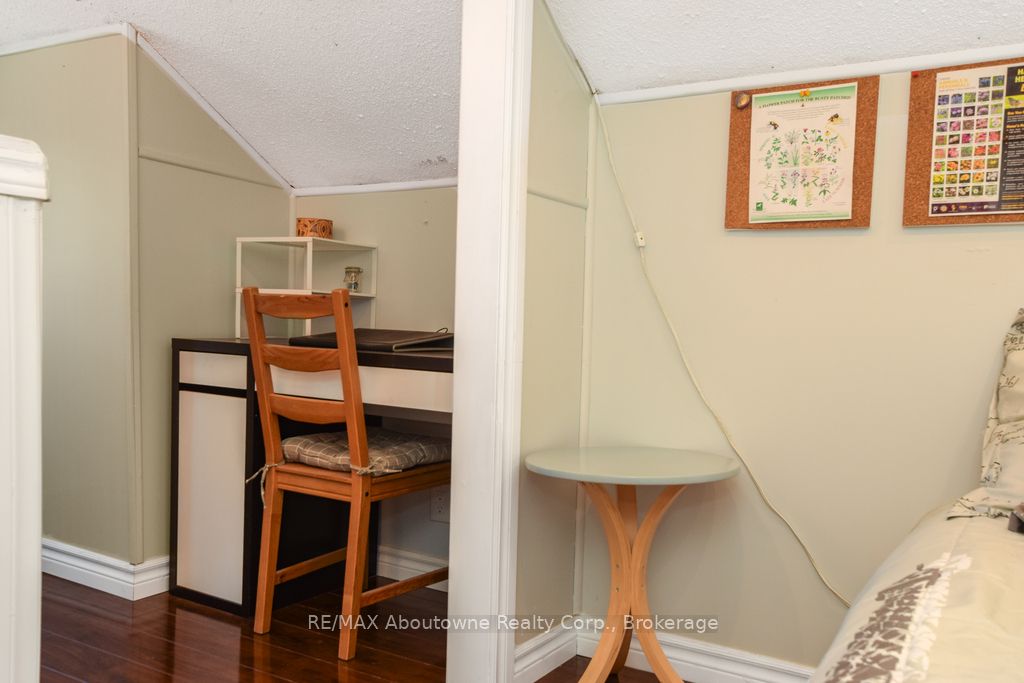 5 Vimy Street Property Photo 22