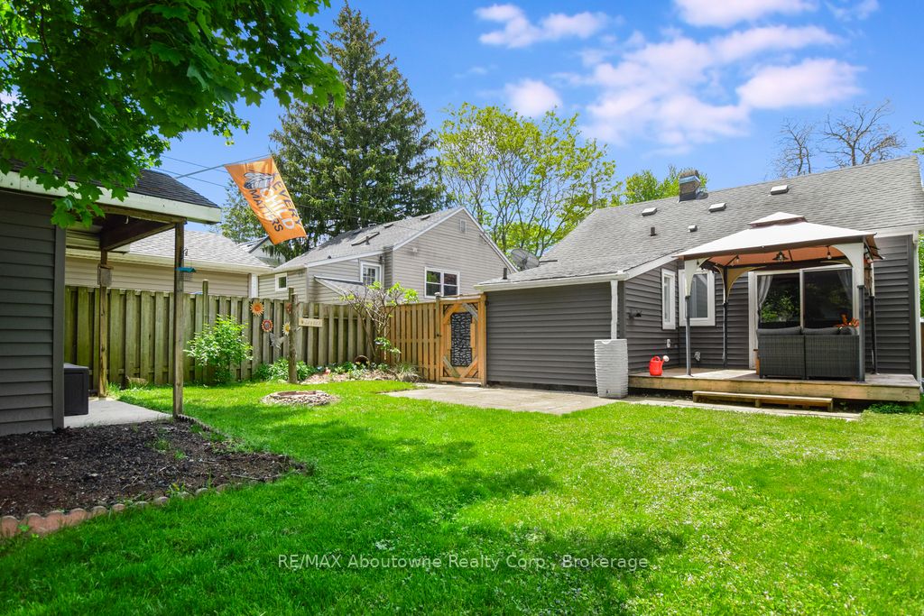 5 Vimy Street Property Photo 26