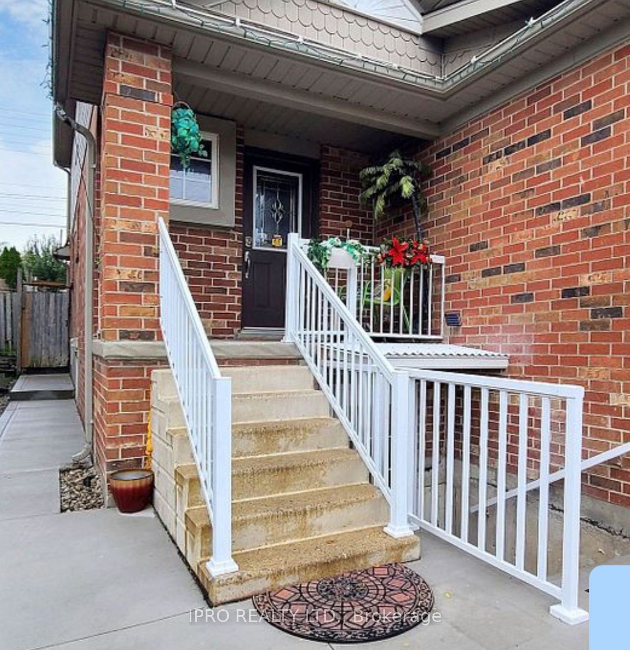137 Newport Drive Property Photo 15