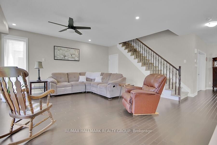 768 Namur Street Property Photo 19