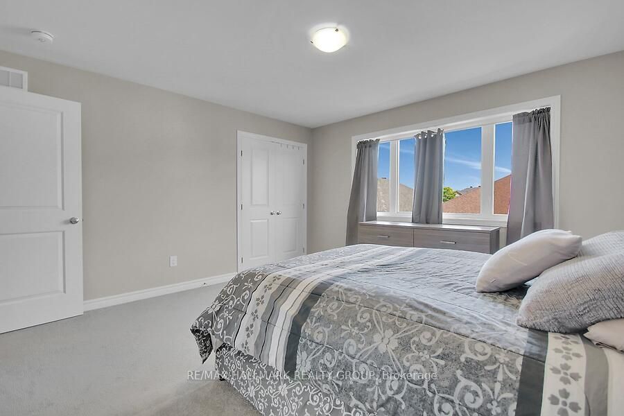 768 Namur Street Property Photo 35