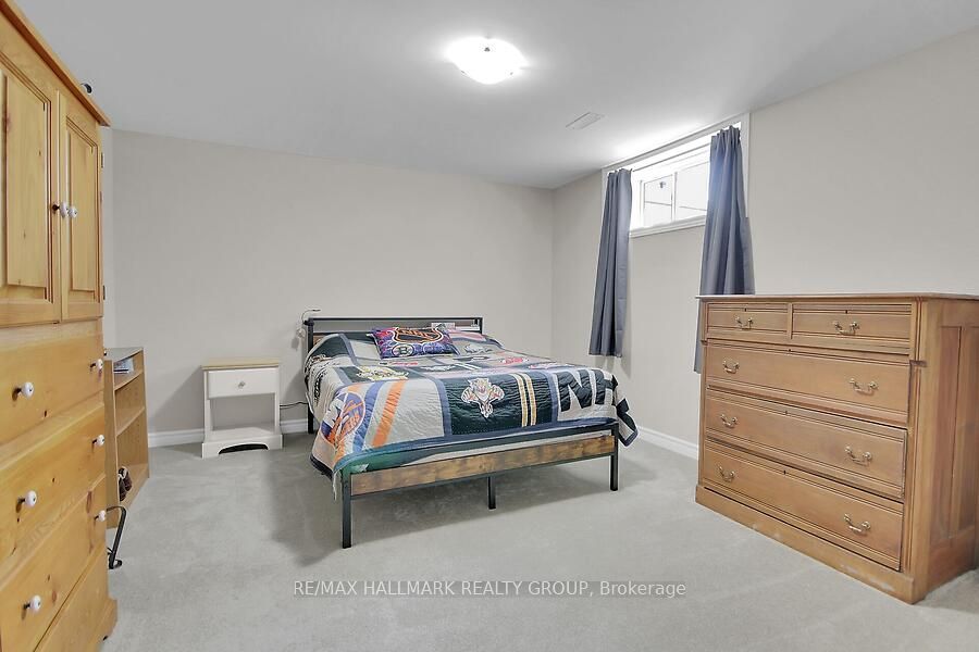 768 Namur Street Property Photo 40
