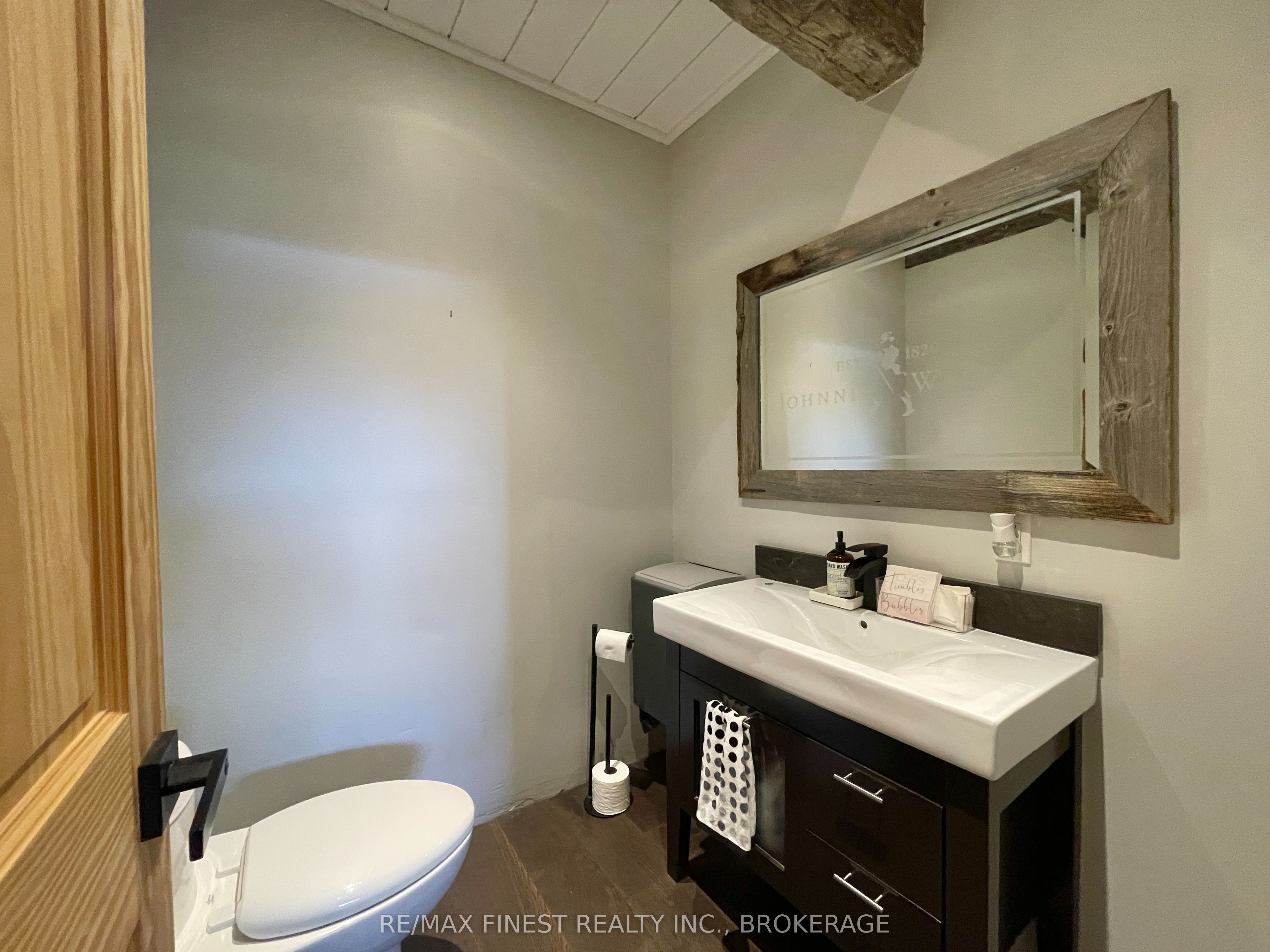 9261 Highway 33 Property Photo 23