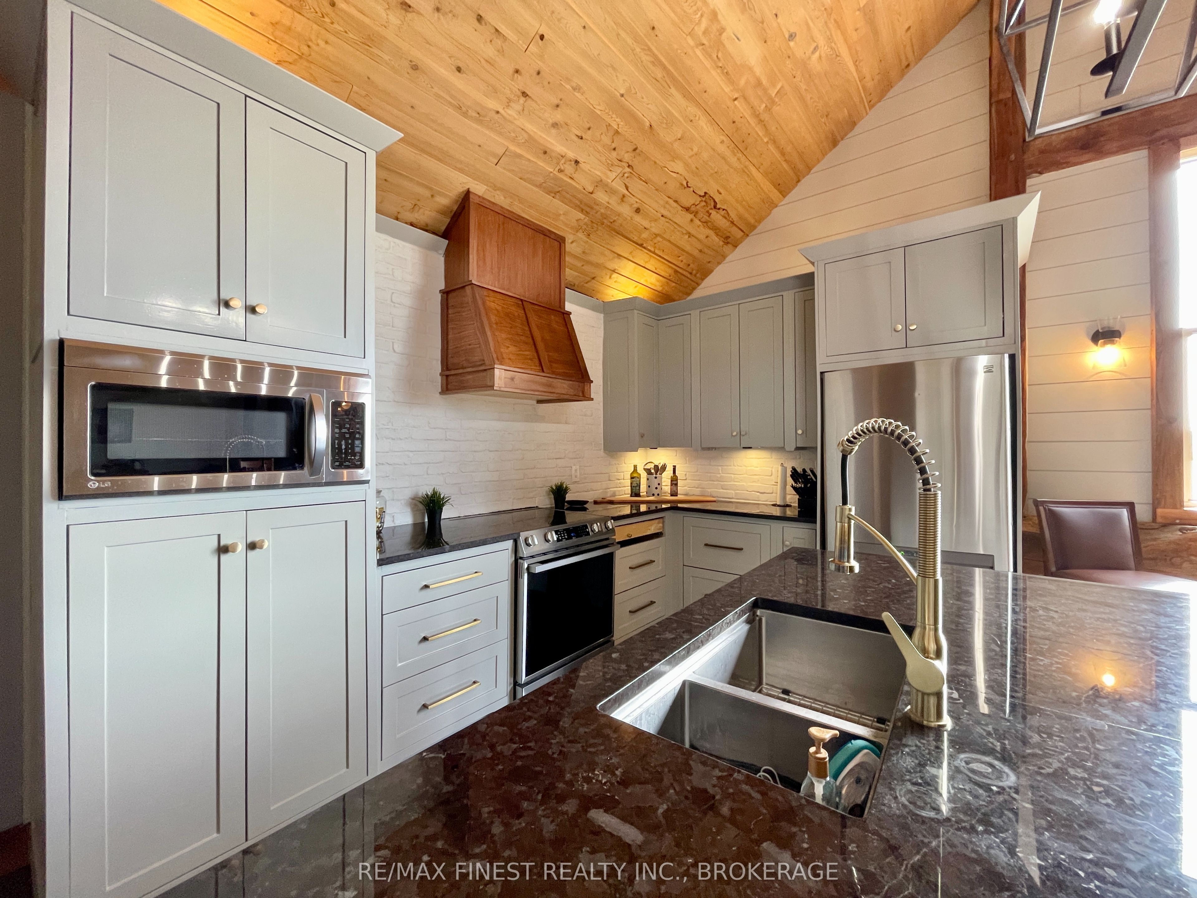 9261 Highway 33 Property Photo 25
