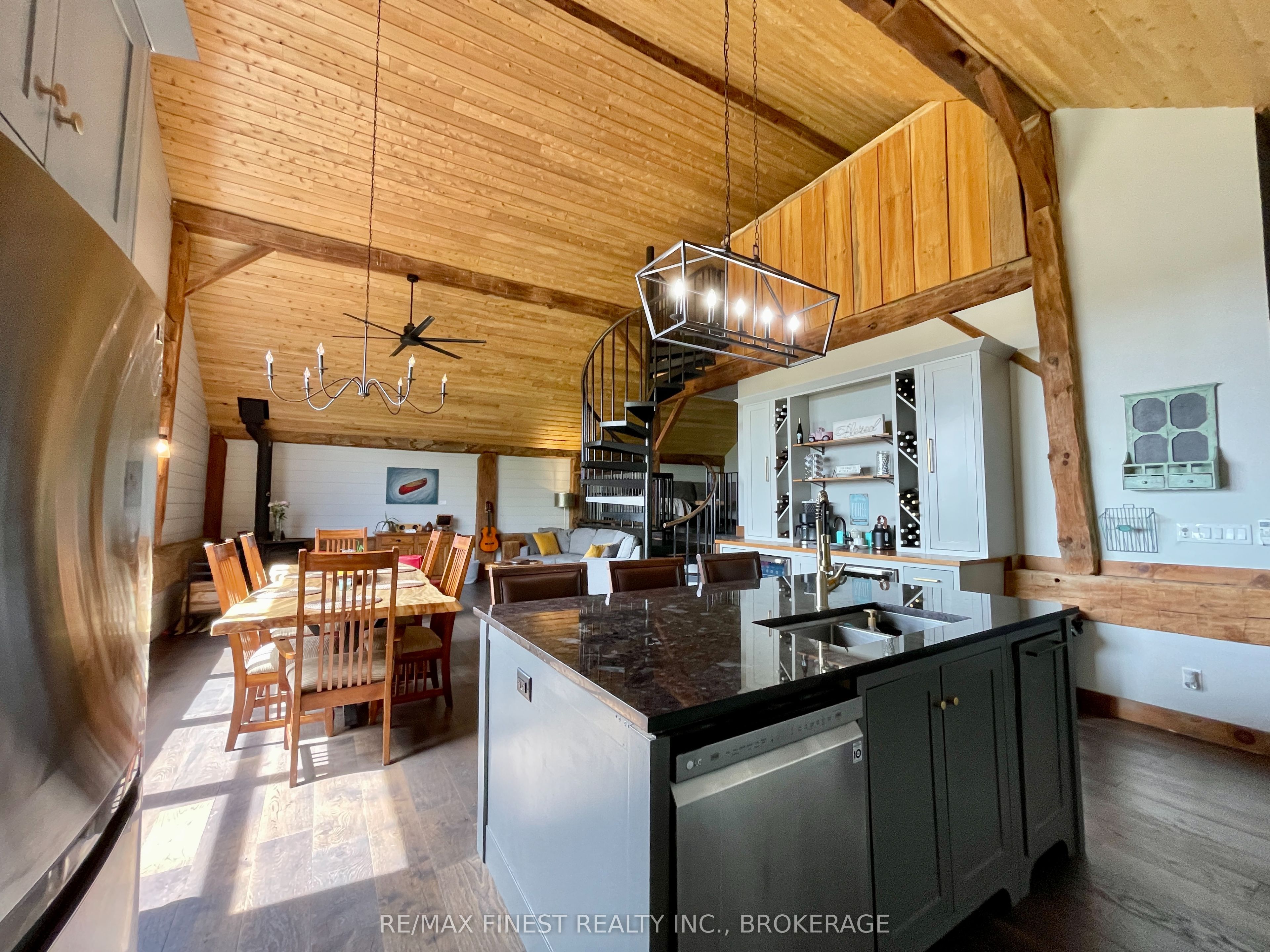 9261 Highway 33 Property Photo 26