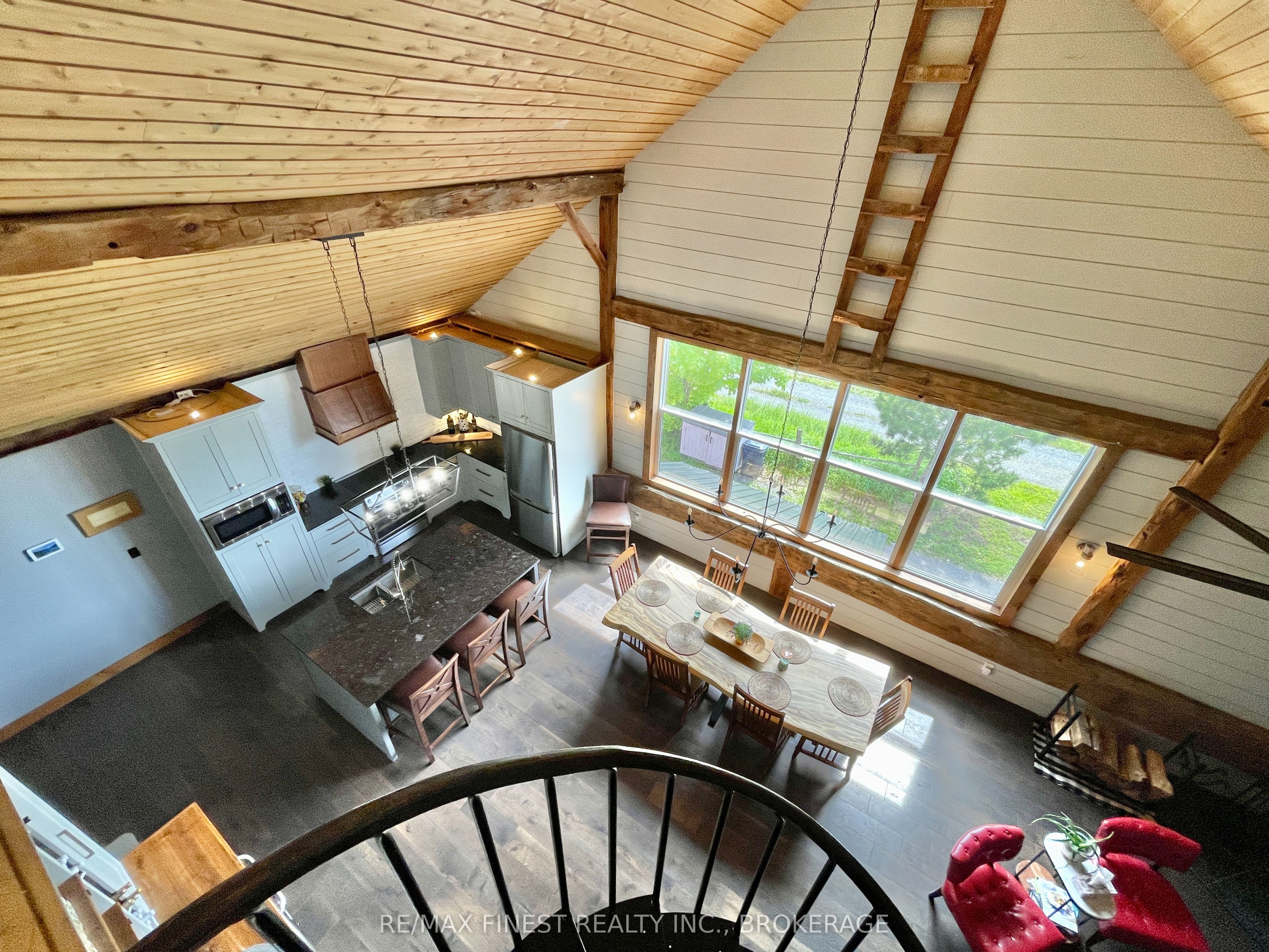 9261 Highway 33 Property Photo 44
