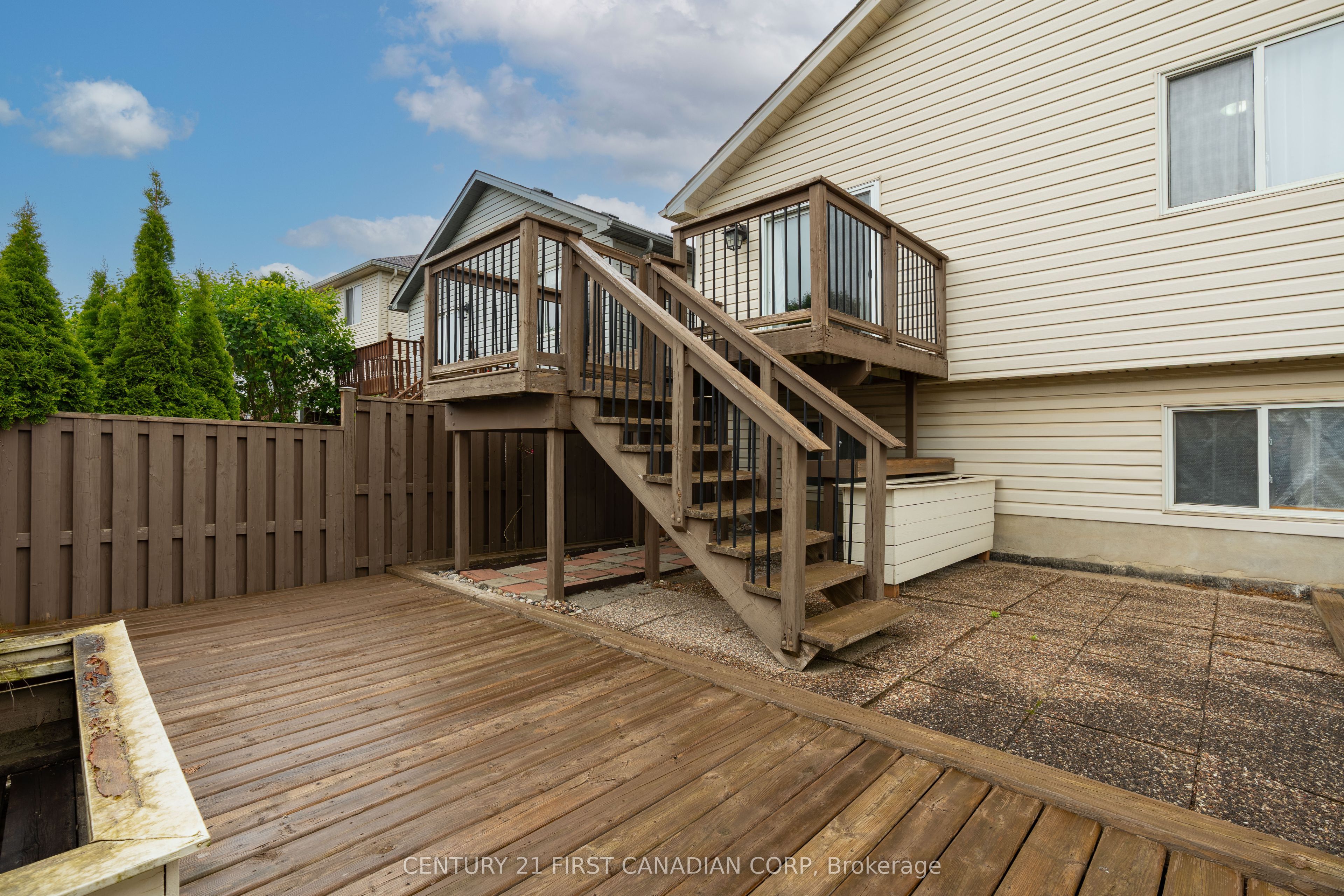475 Exmouth Circle Property Photo 6