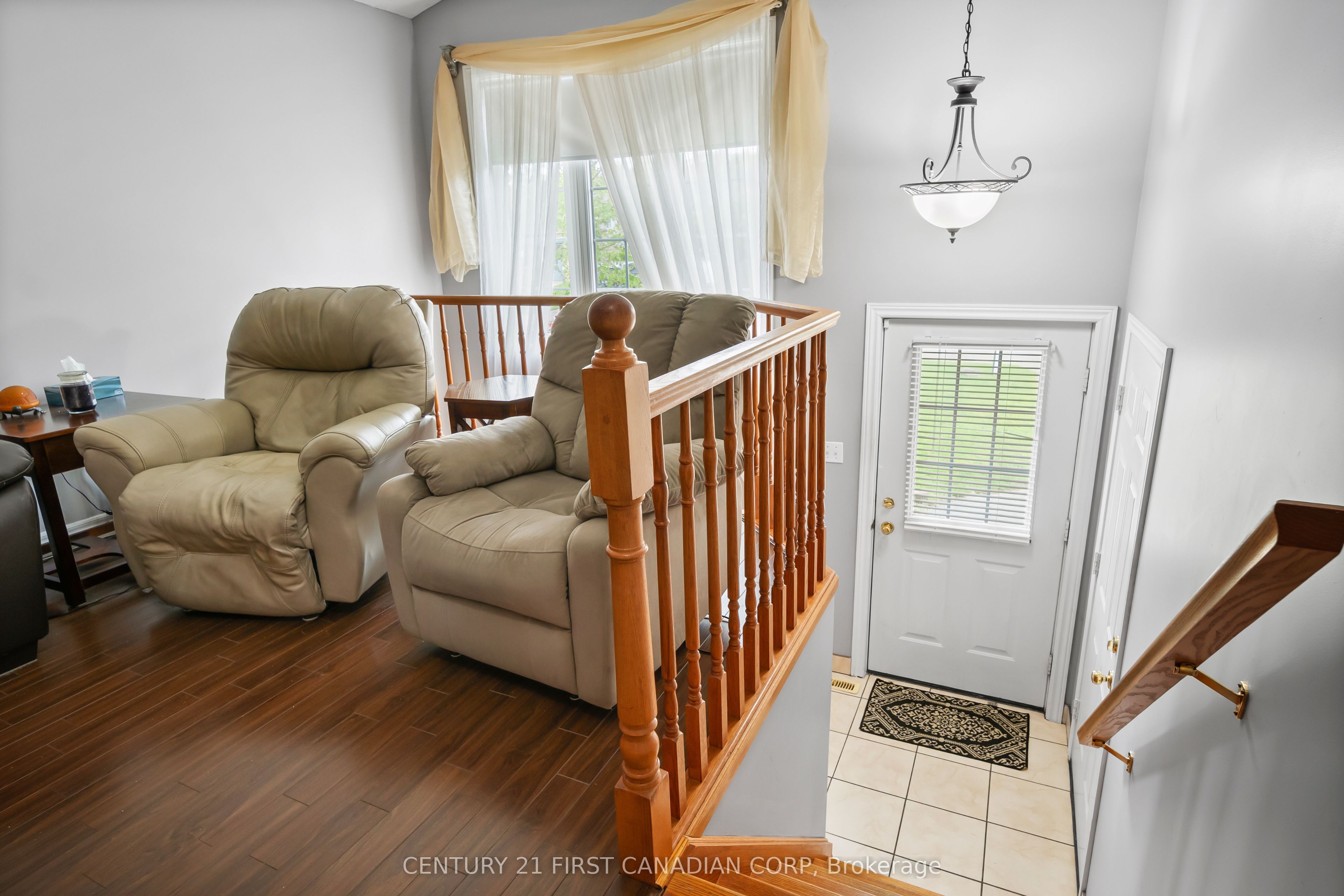 475 Exmouth Circle Property Photo 9