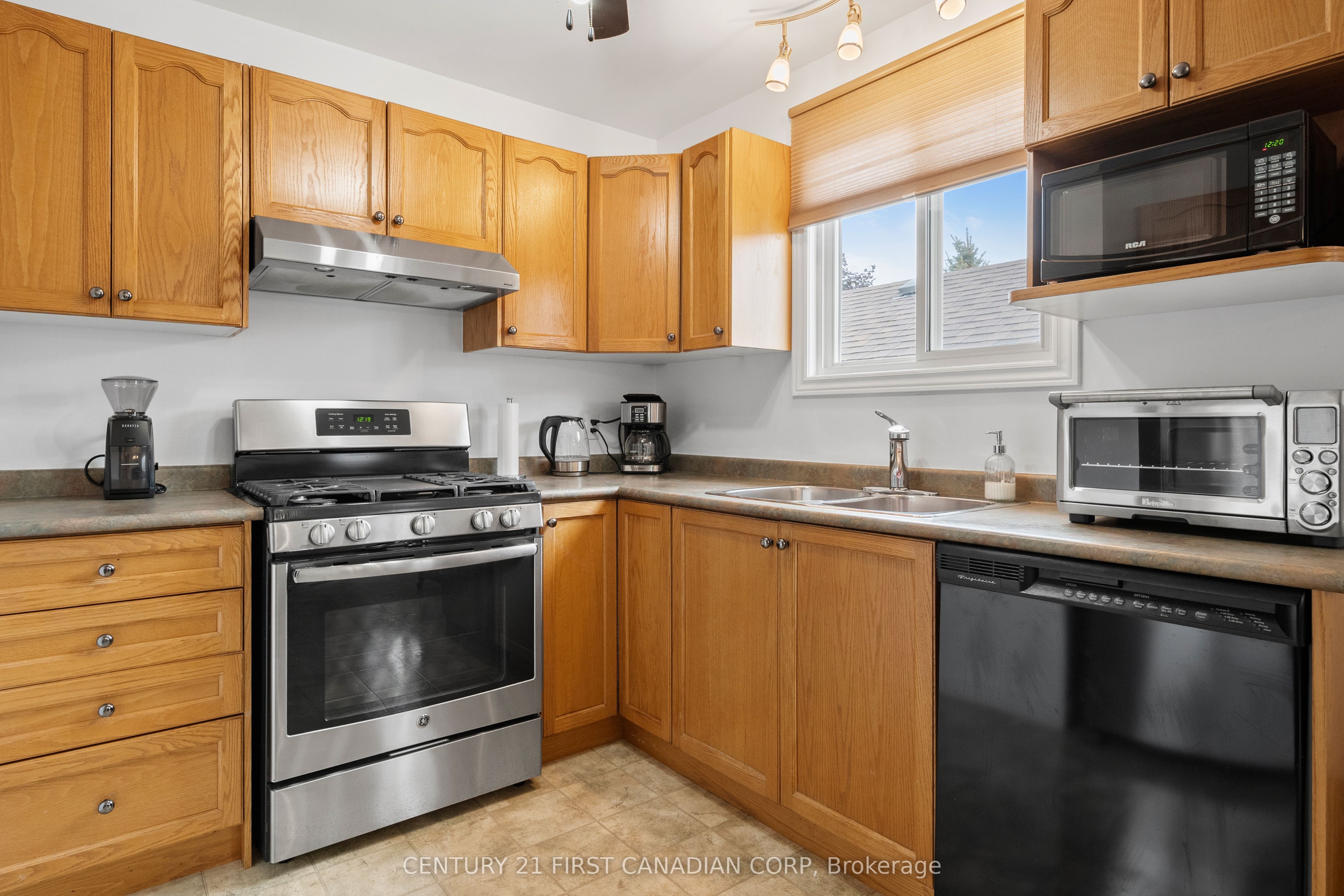 475 Exmouth Circle Property Photo 16