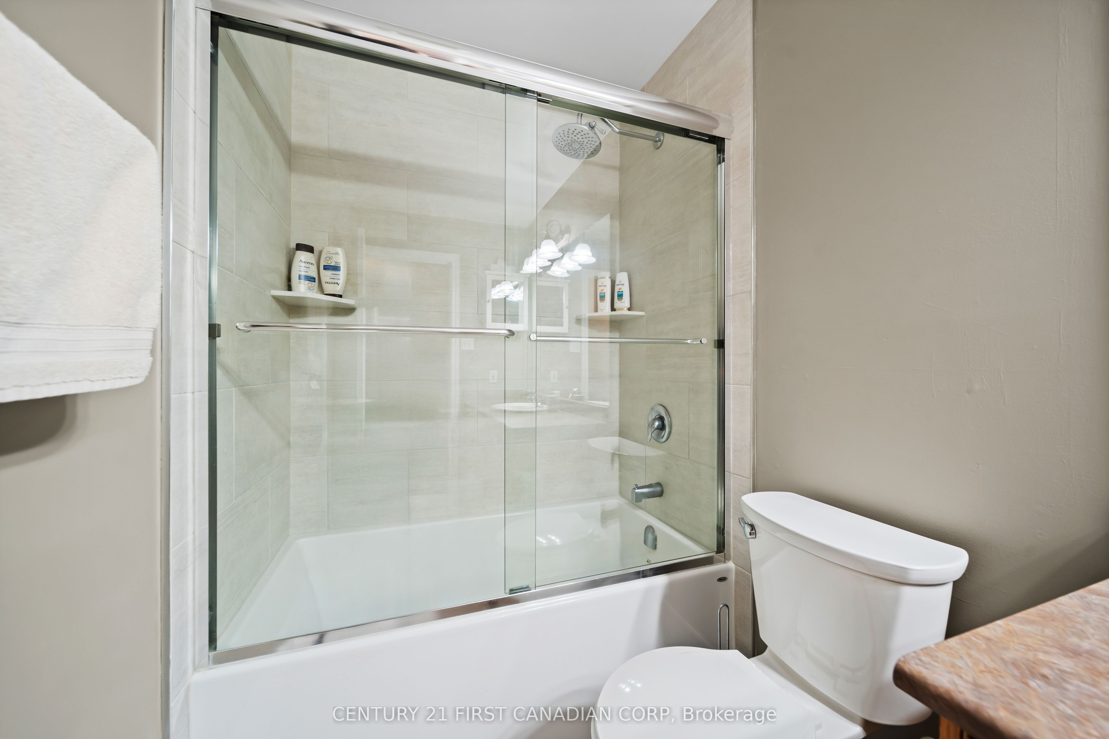 475 Exmouth Circle Property Photo 27